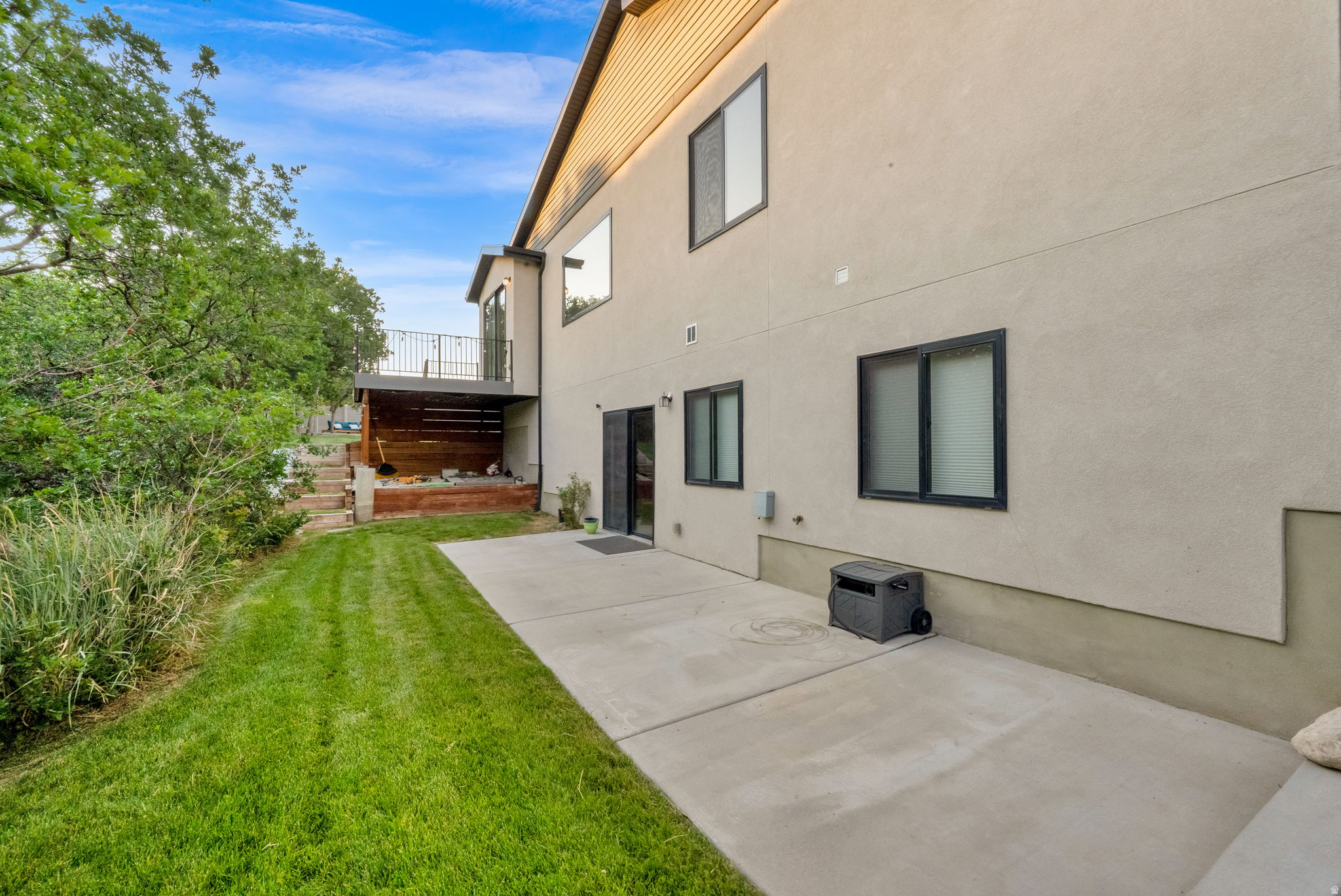 main property photo 68