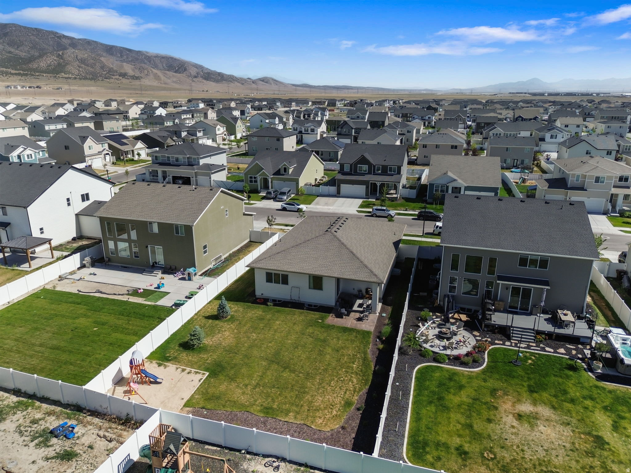 main property photo 46