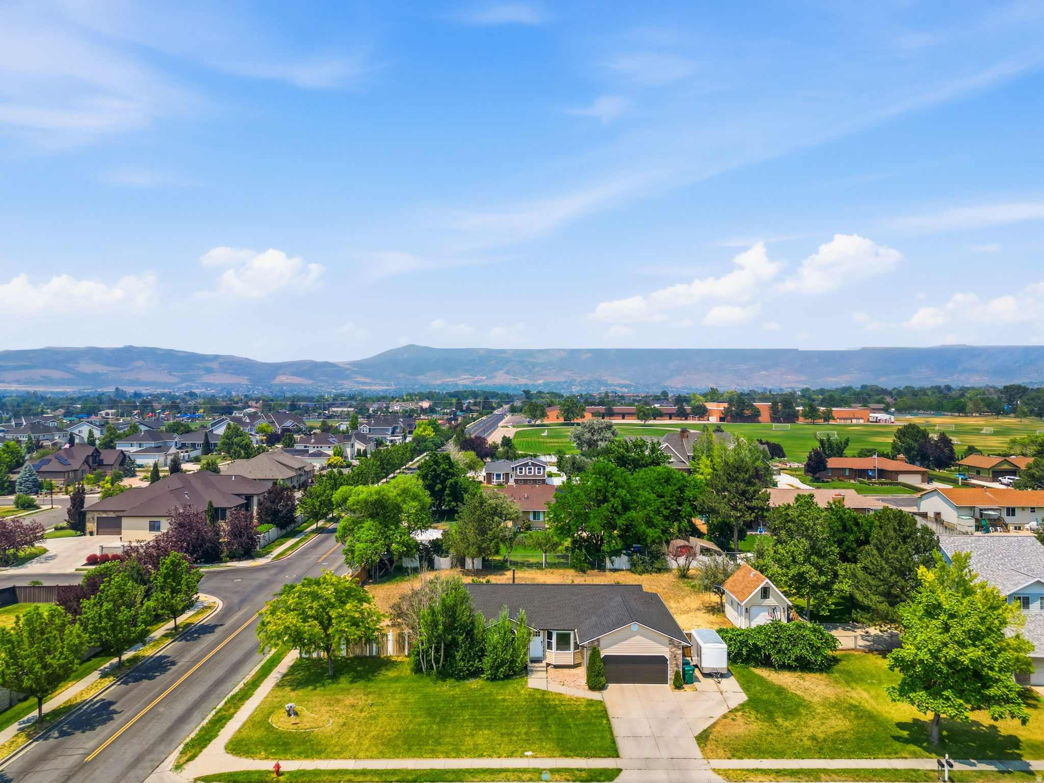 main property photo 41