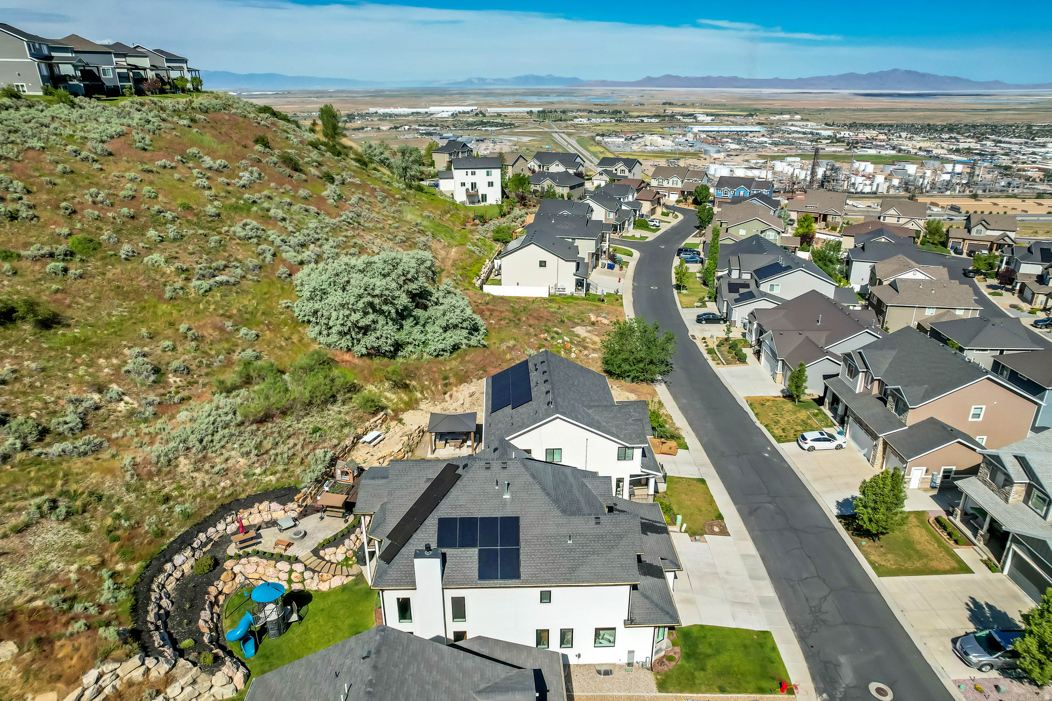 main property photo 74