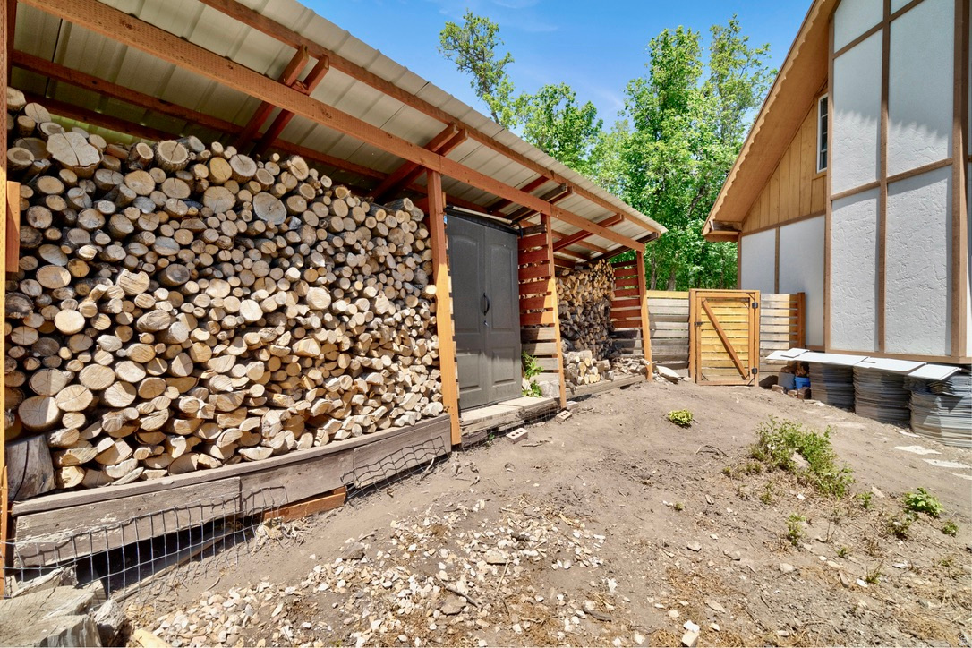 main property photo 111
