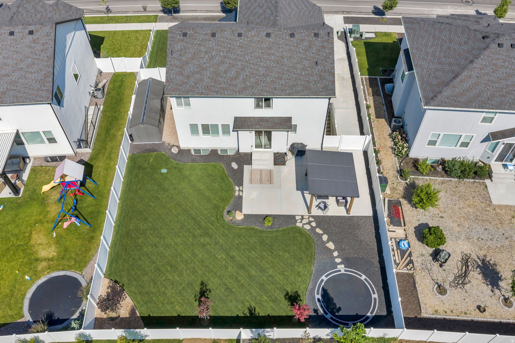 main property photo 58