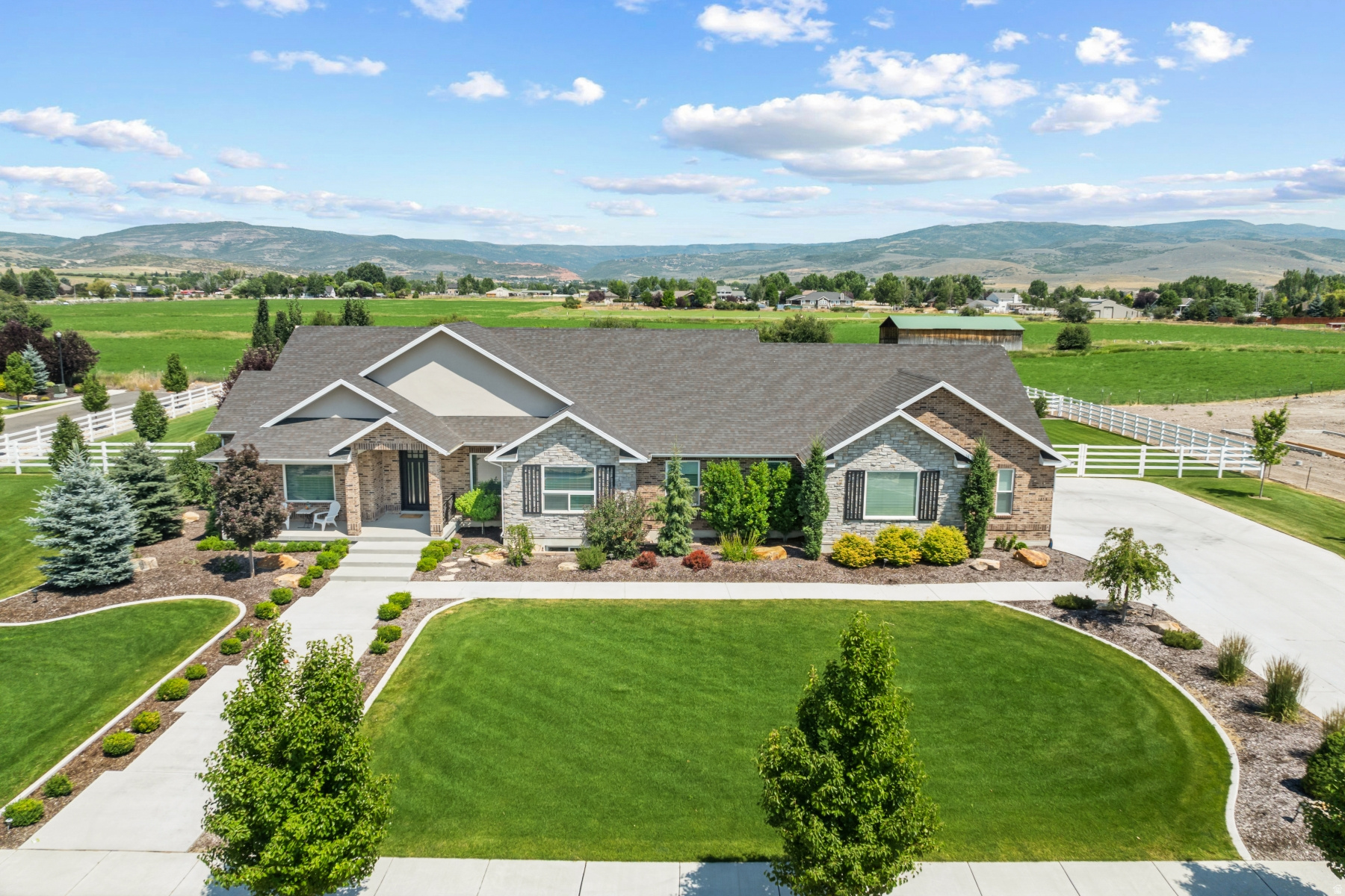 main property photo 73
