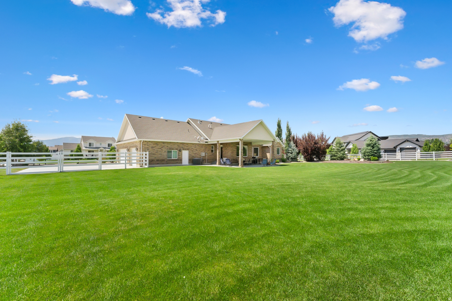 main property photo 79