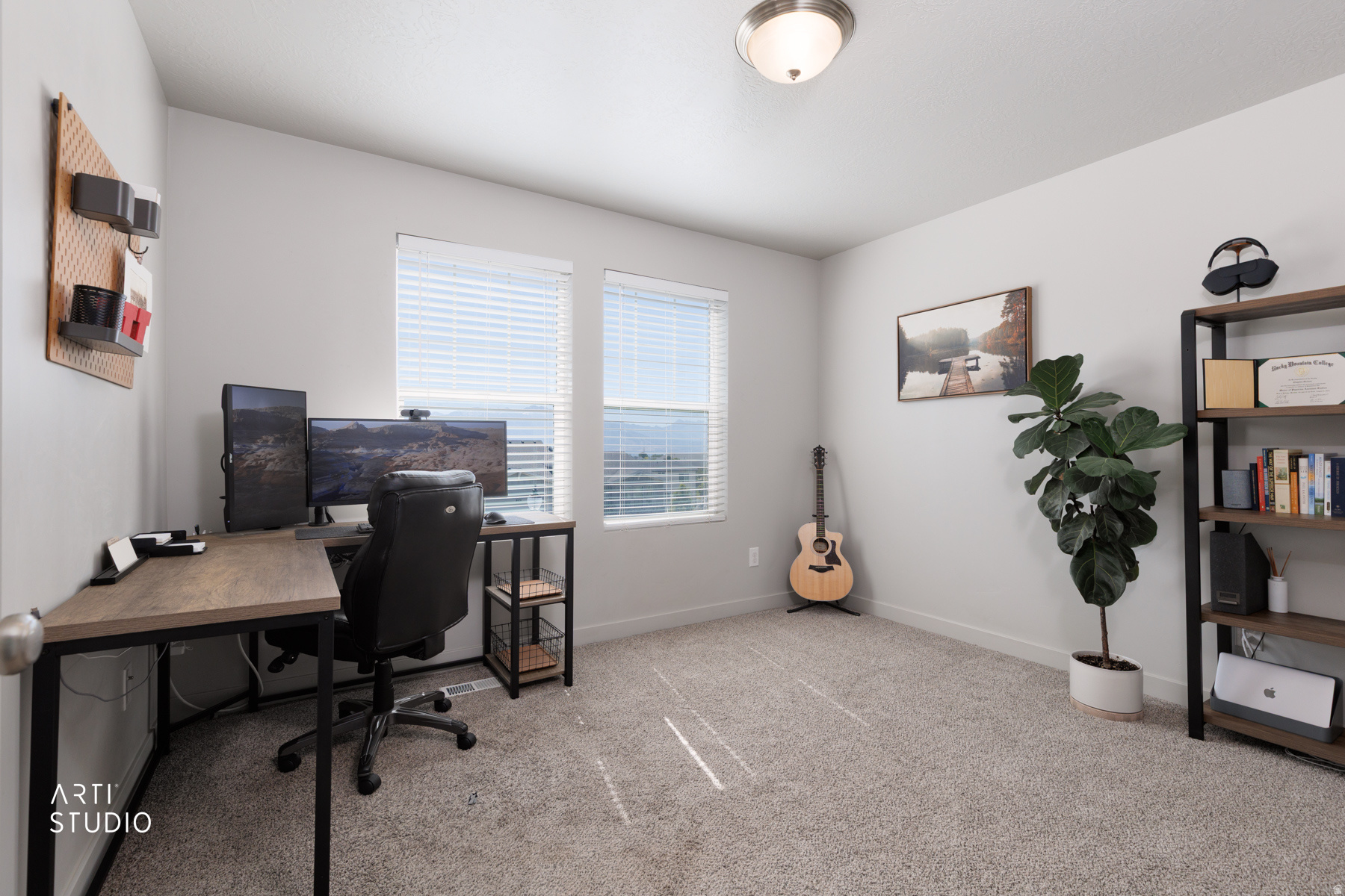main property photo 15