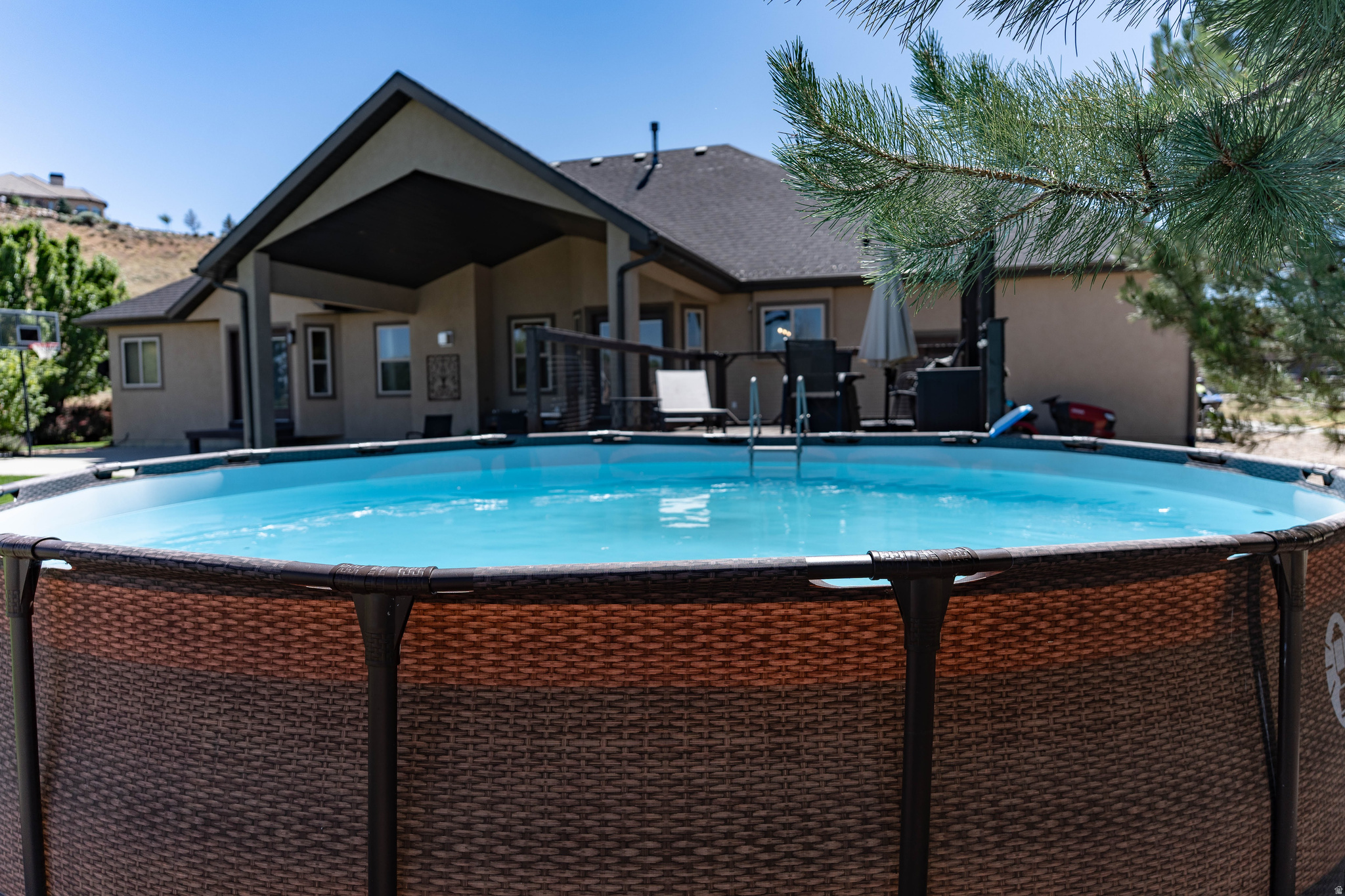 main property photo 77