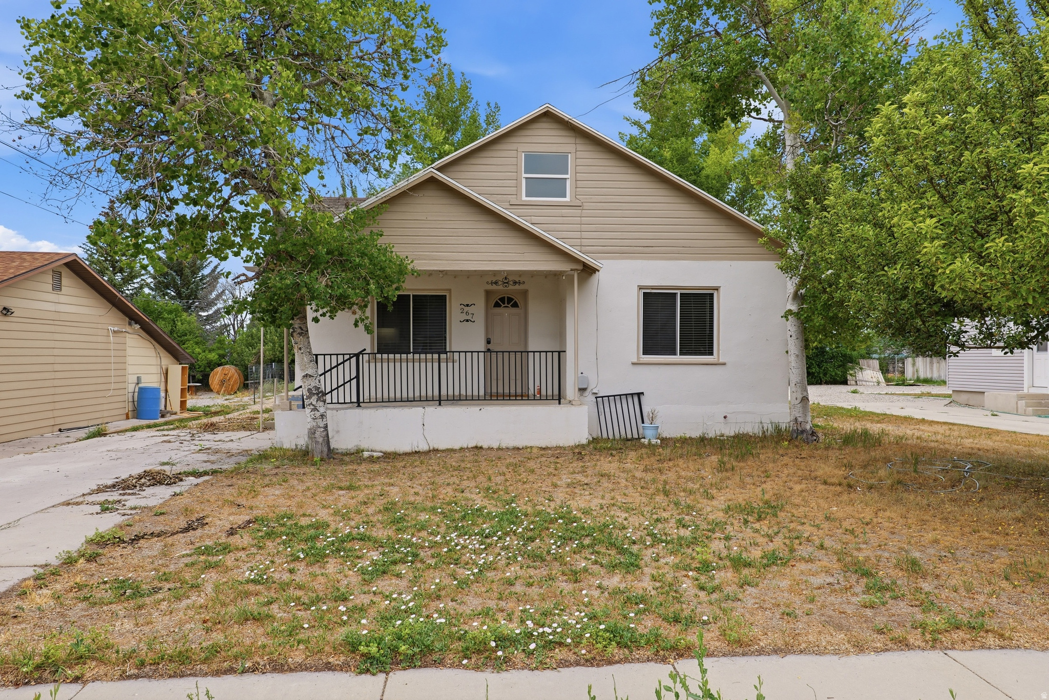 main property photo 0
