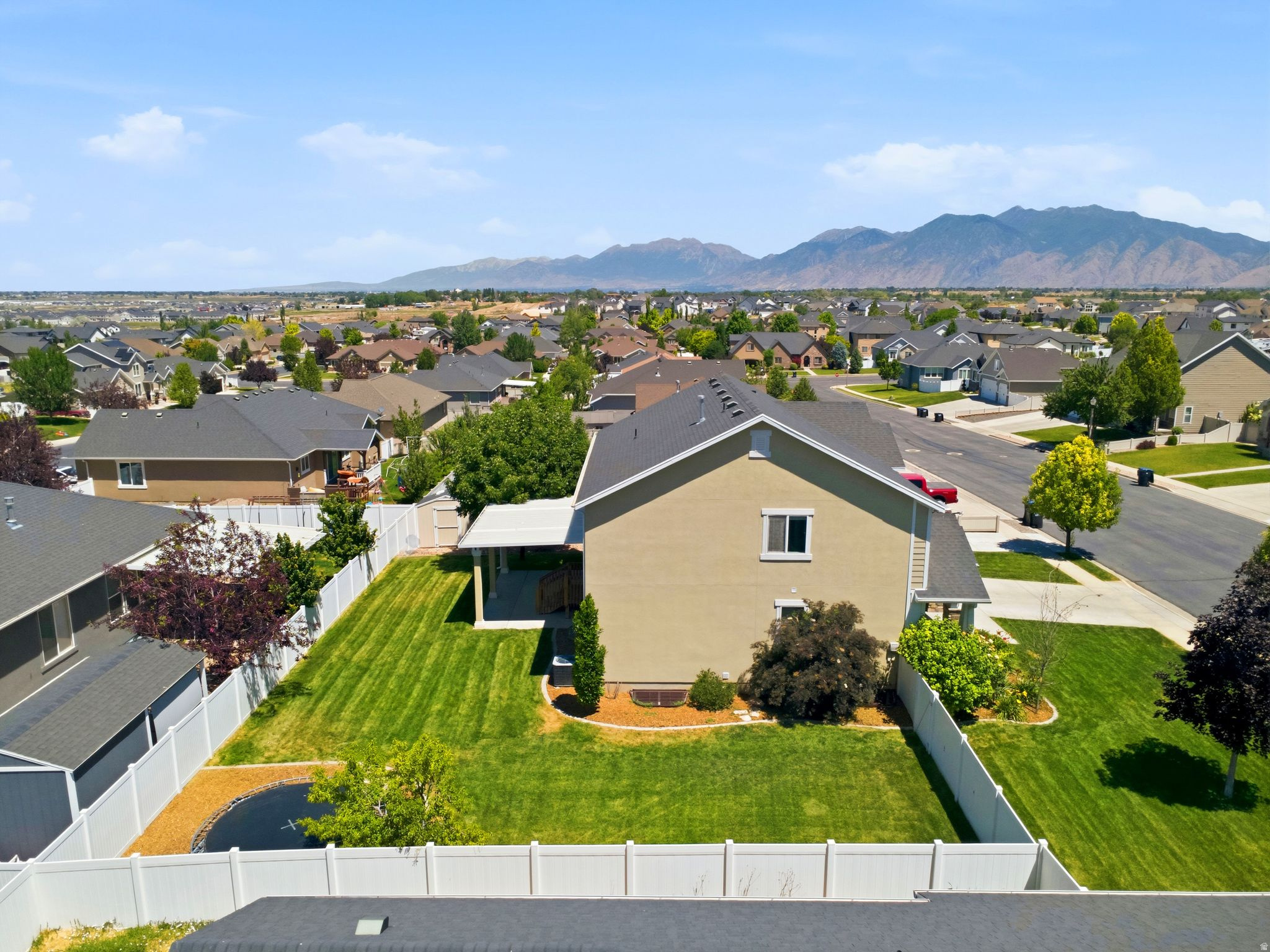 main property photo 57
