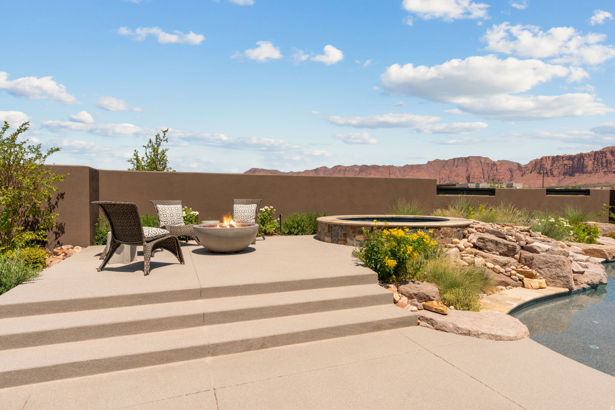 main property photo 67