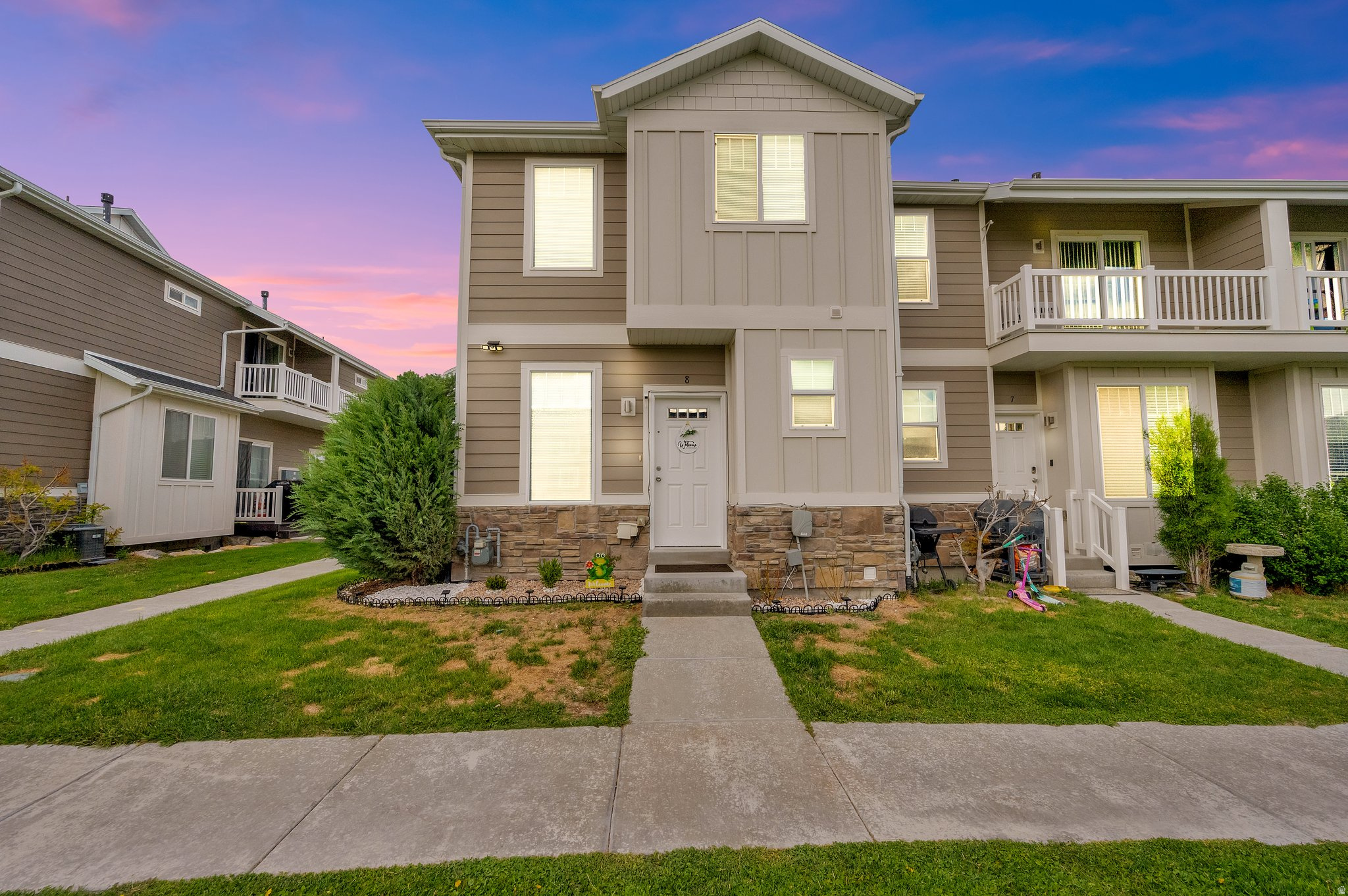 main property photo 16