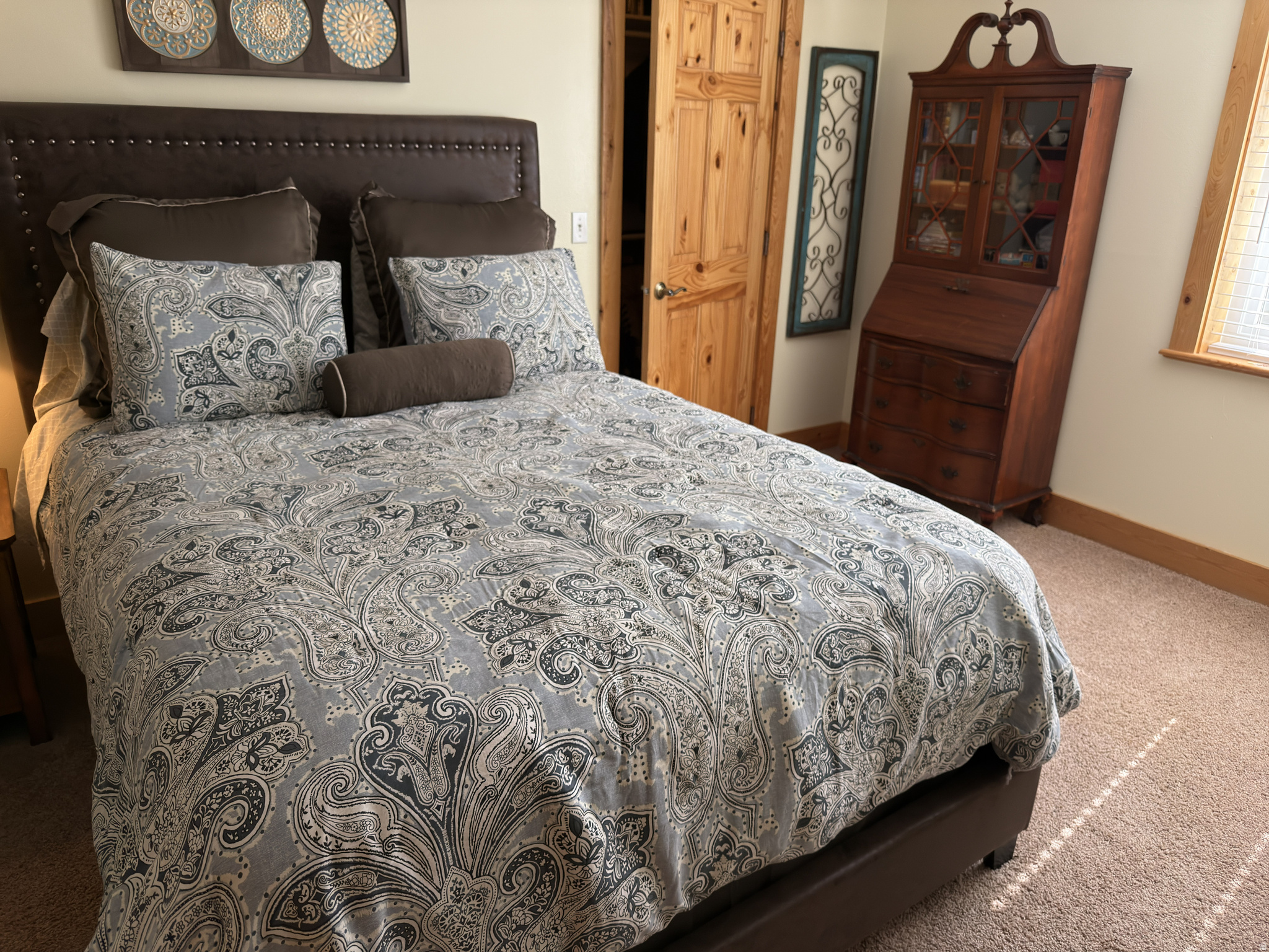 main property photo 34