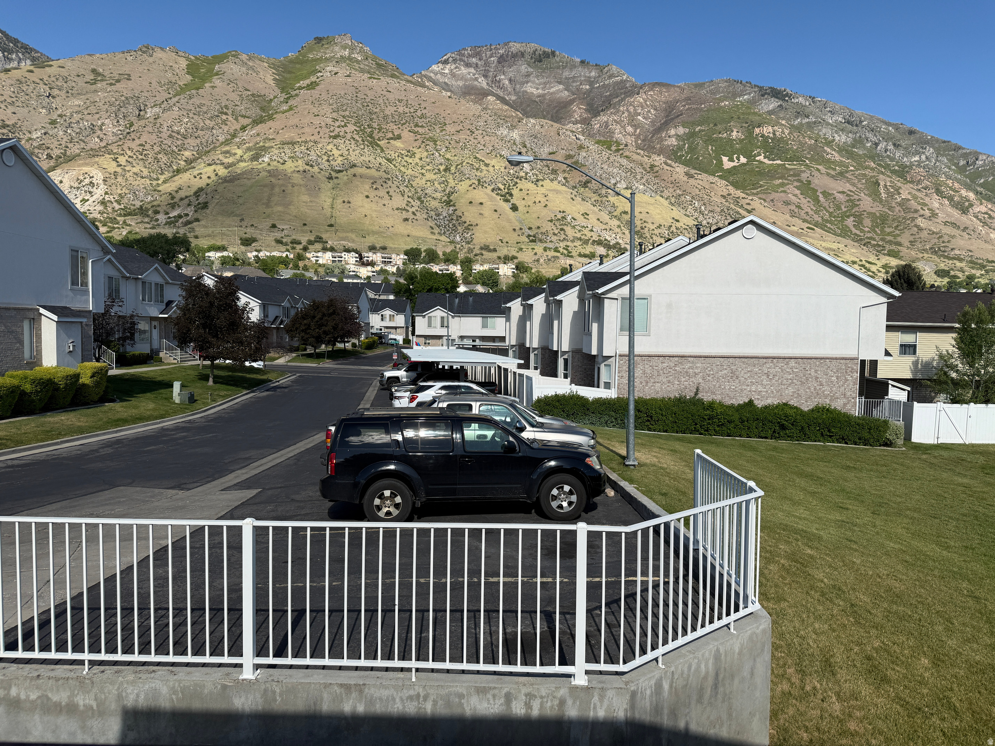 main property photo 33