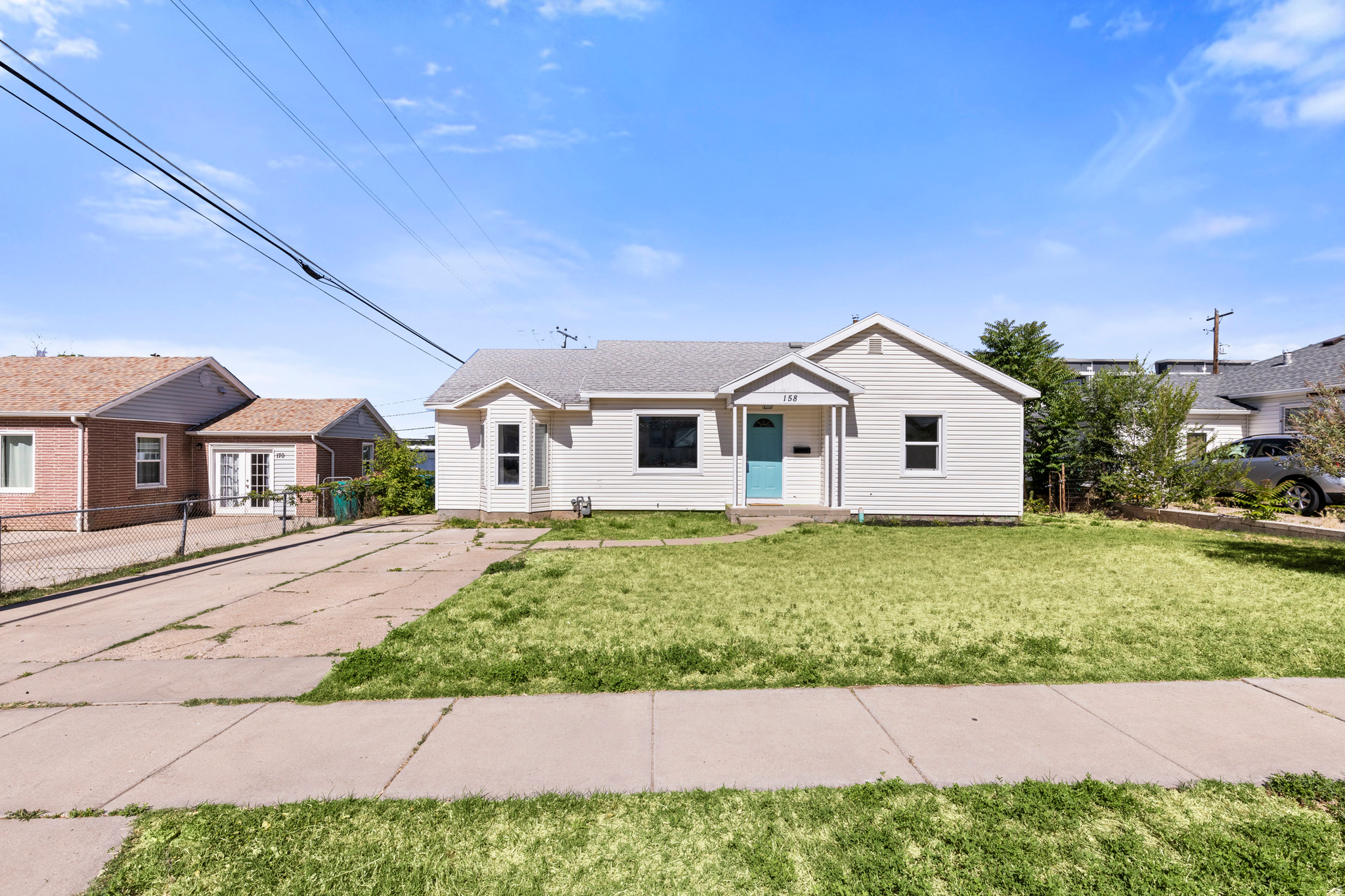 main property photo 32