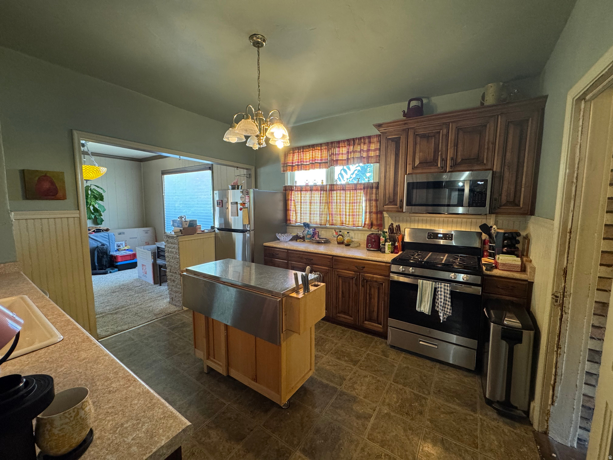main property photo 14