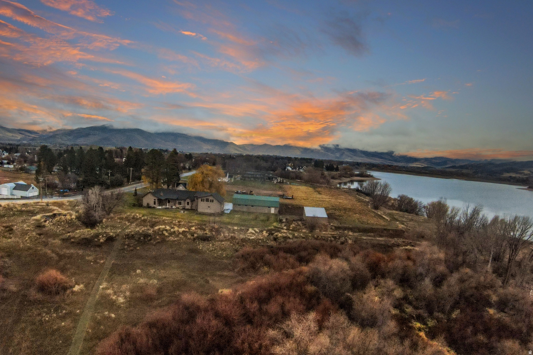 main property photo 84