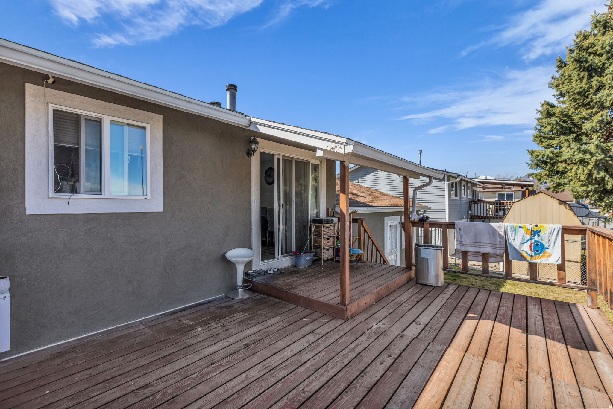 main property photo 25
