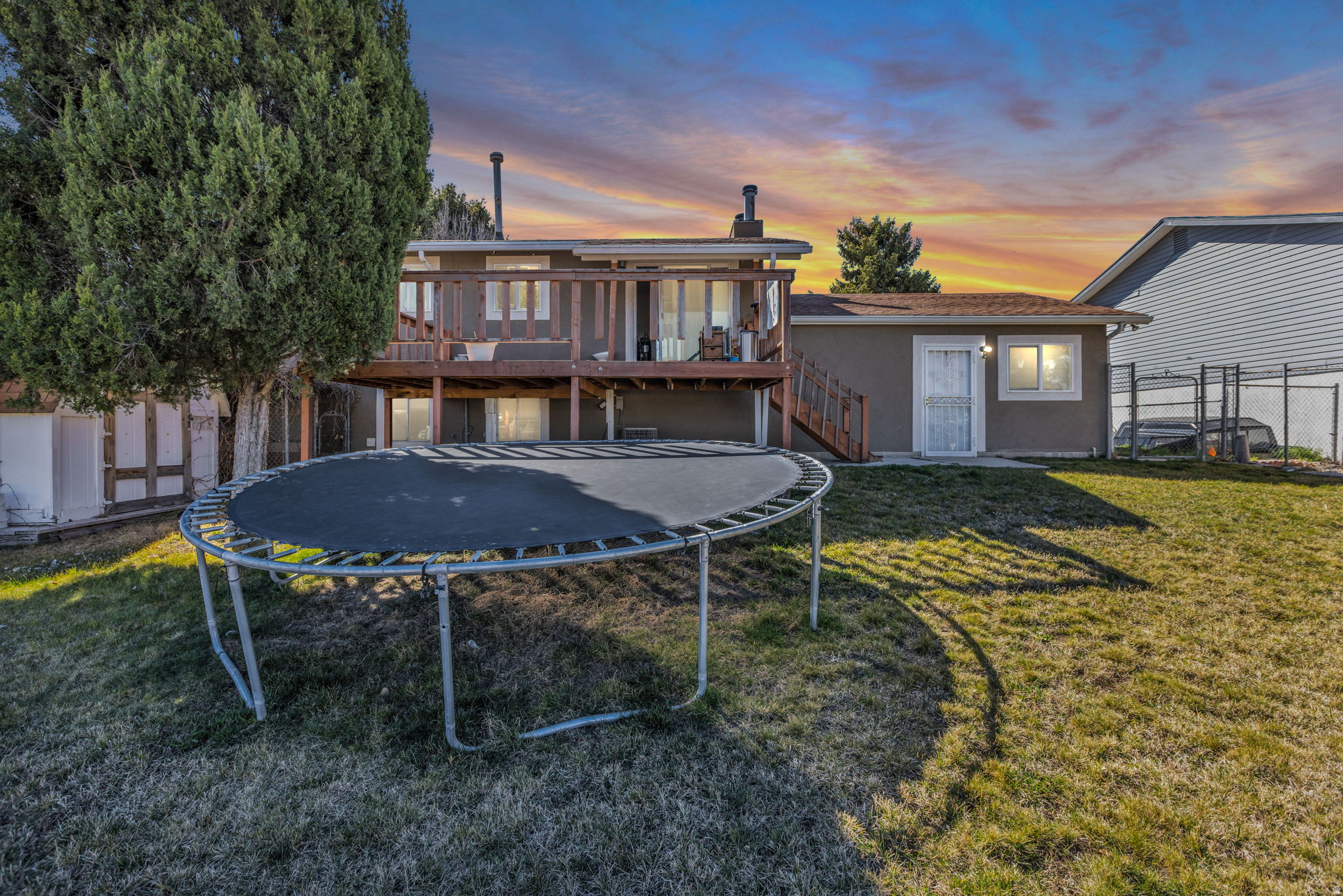 main property photo 27