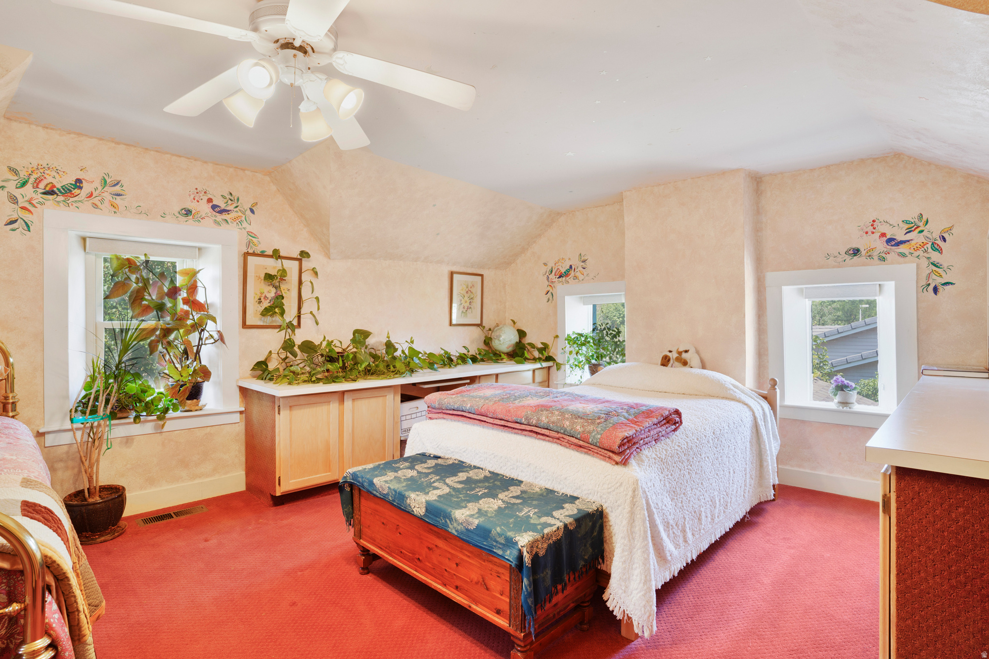 main property photo 34