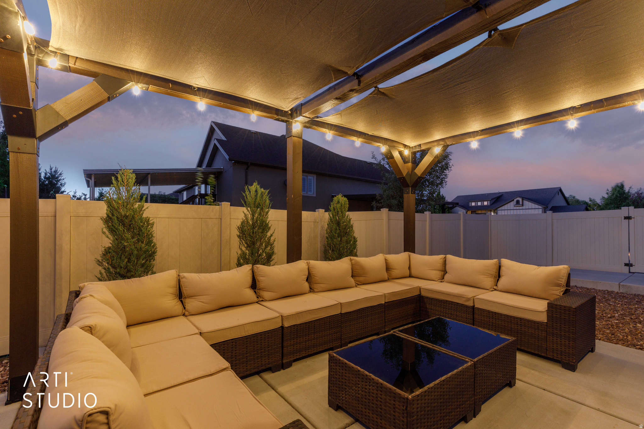main property photo 50