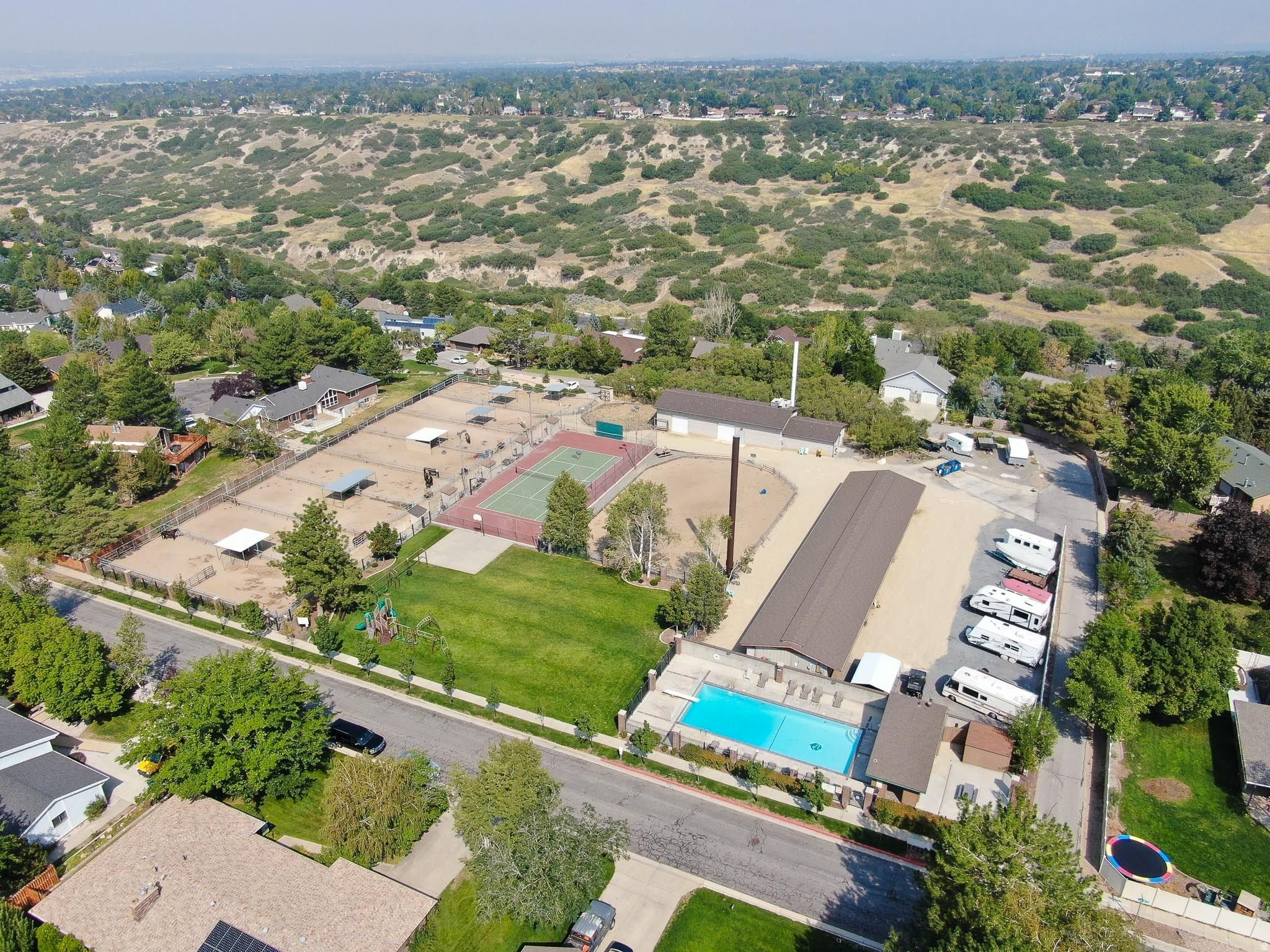 main property photo 47
