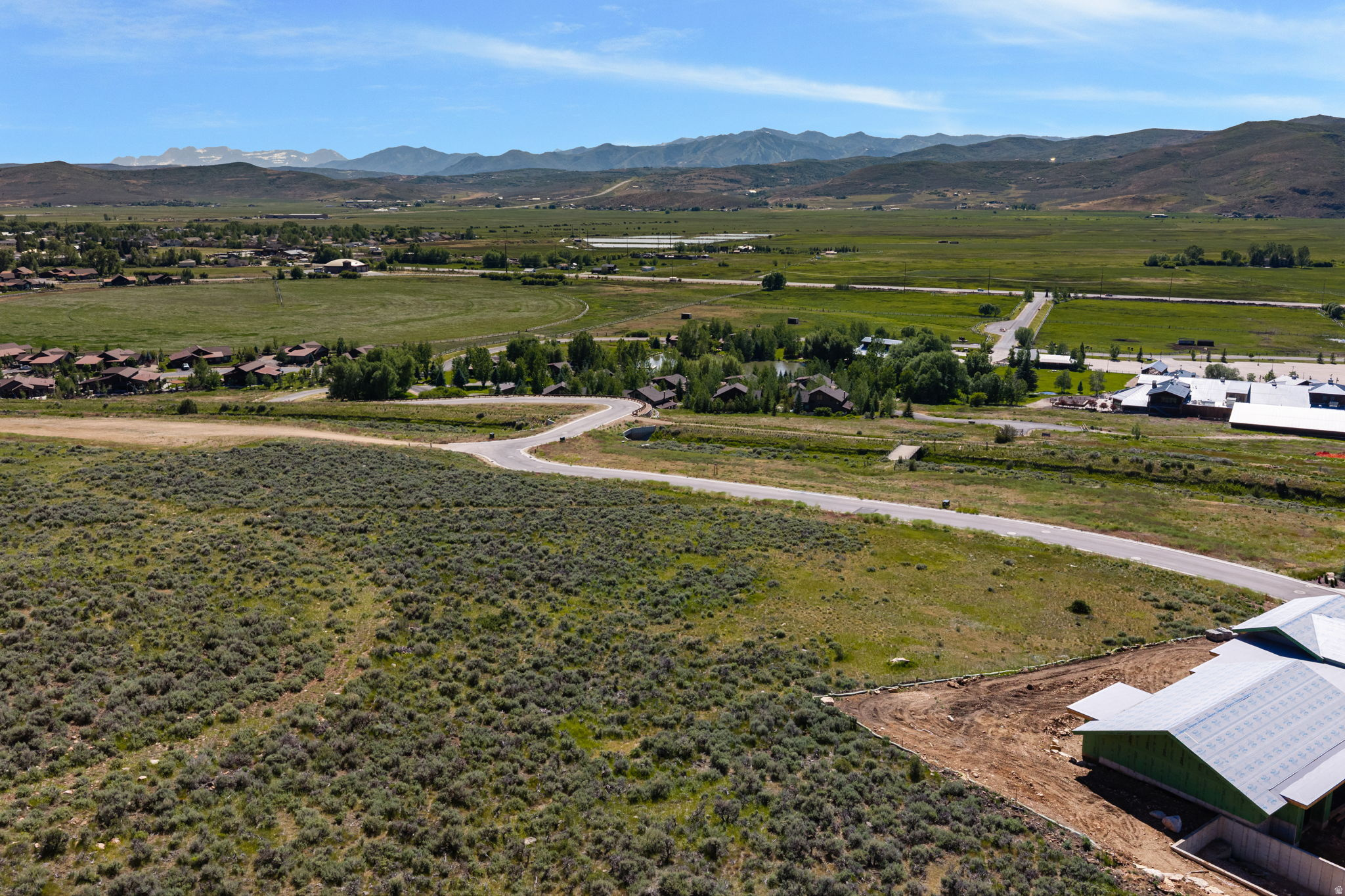 main property photo 16