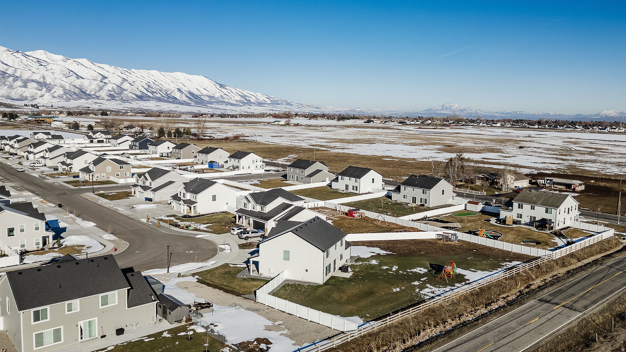 main property photo 66
