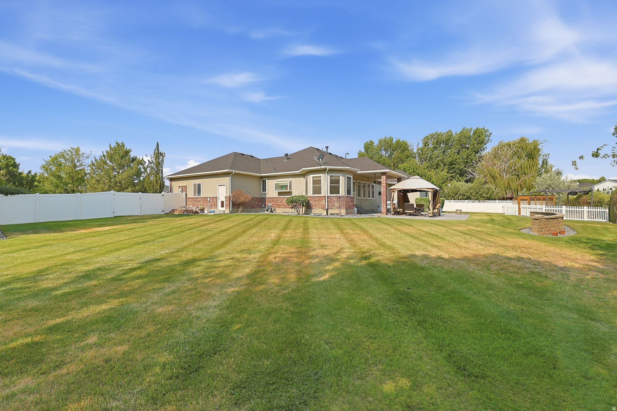 main property photo 76