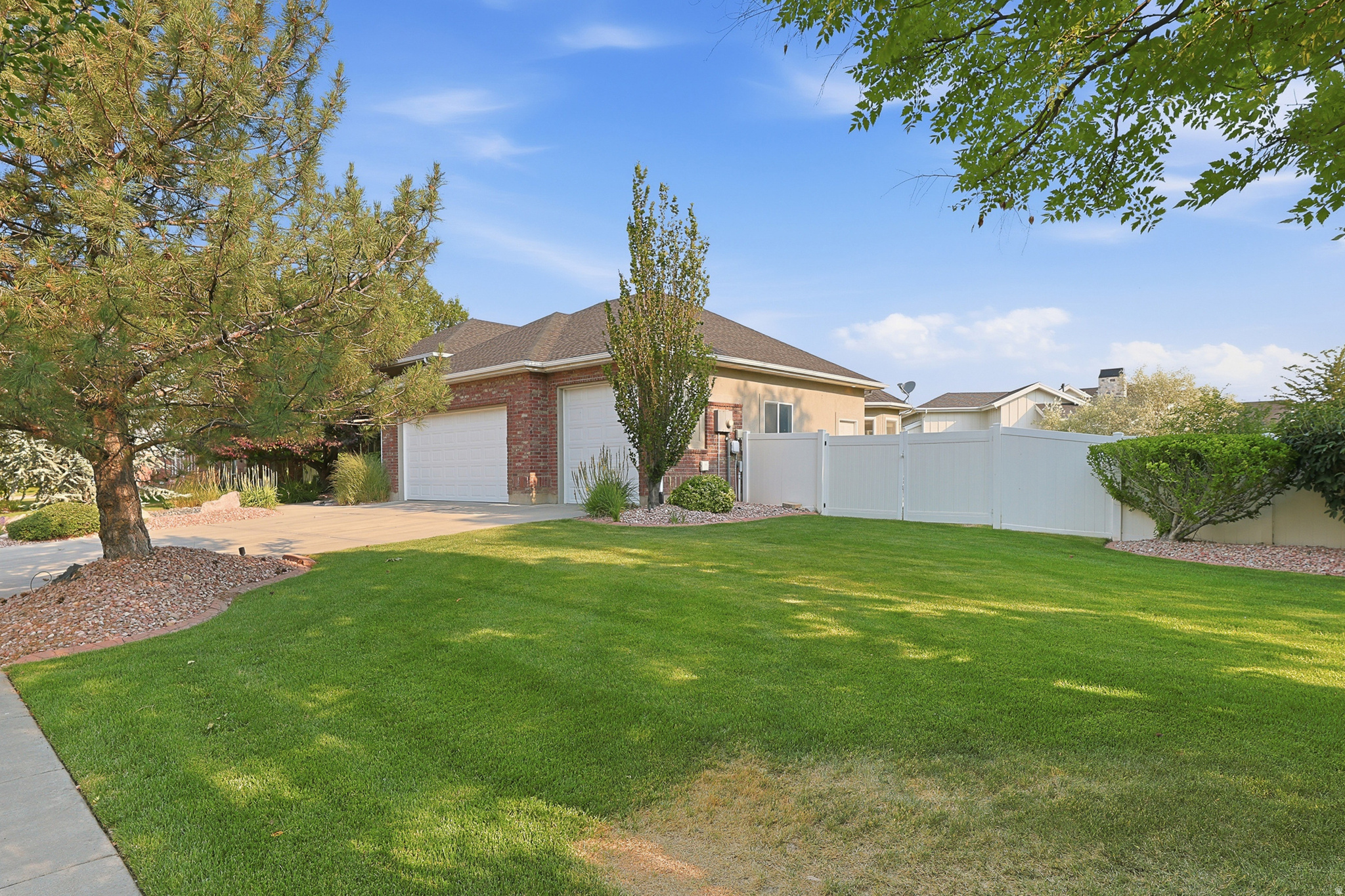 main property photo 87