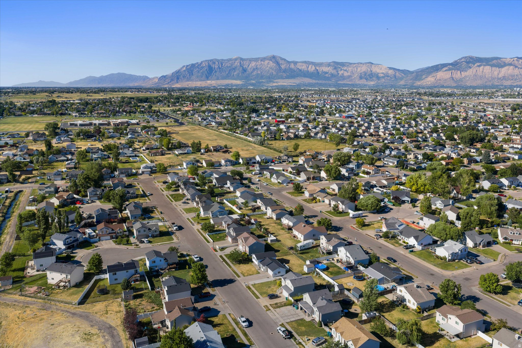 main property photo 49