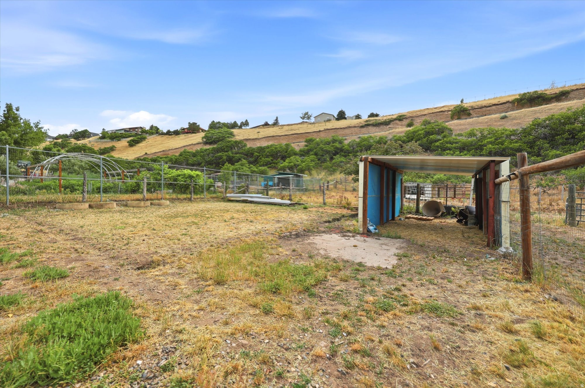 main property photo 35