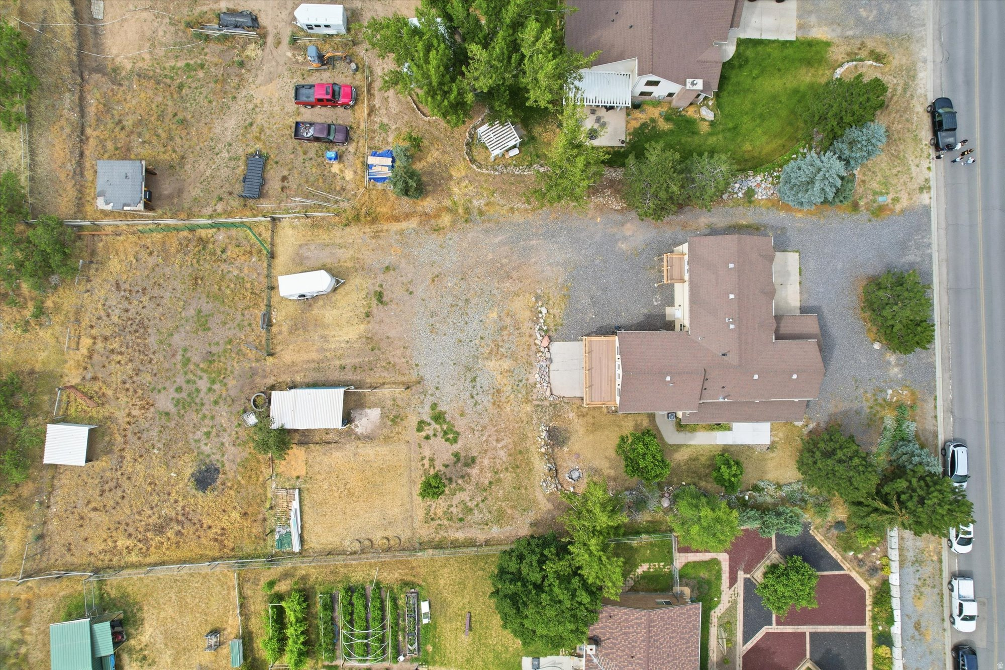 main property photo 47