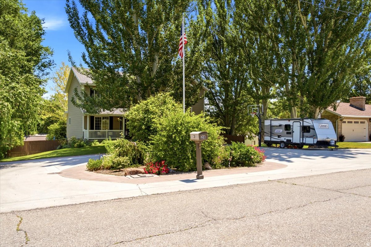 main property photo 7
