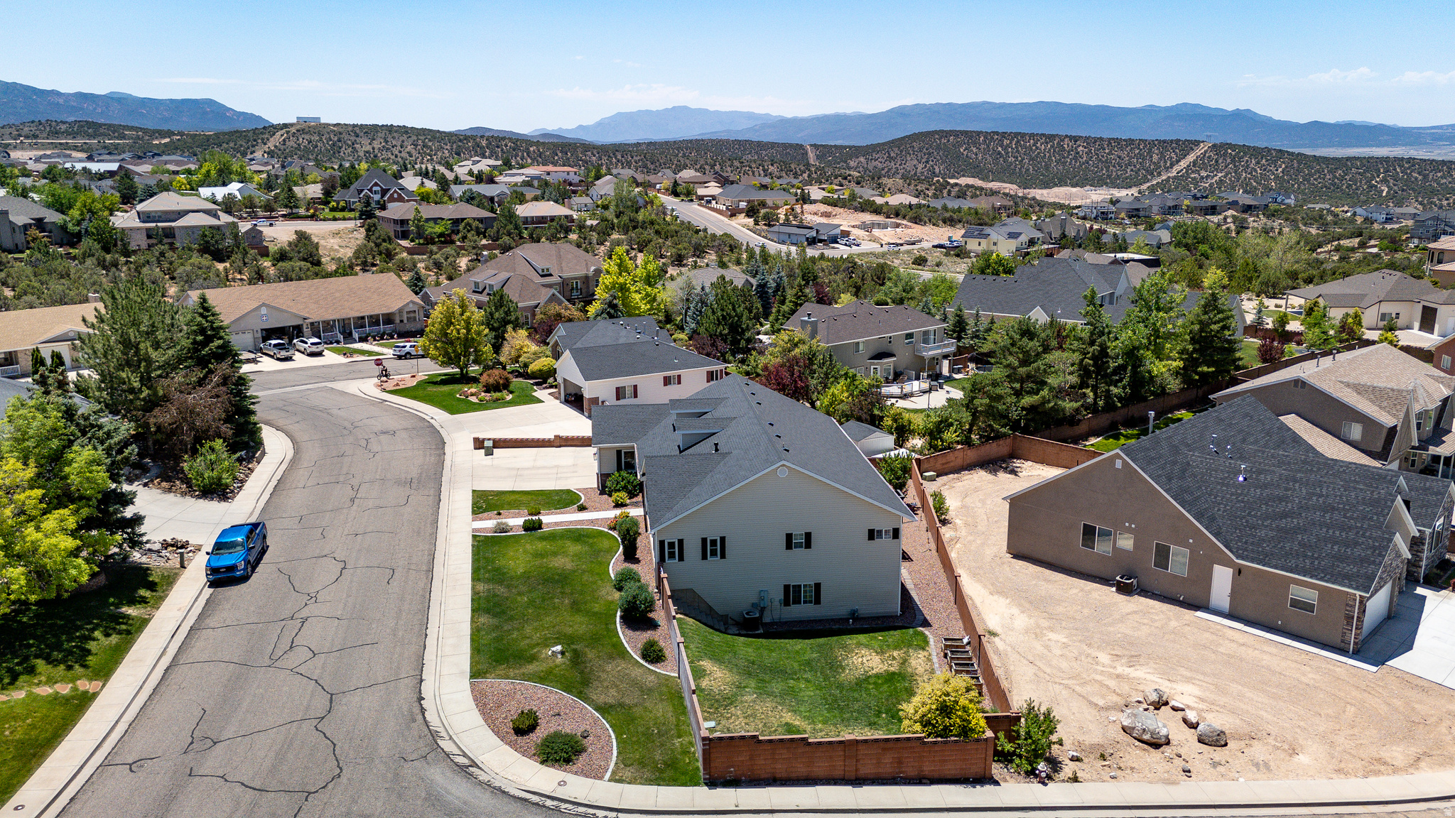 main property photo 67