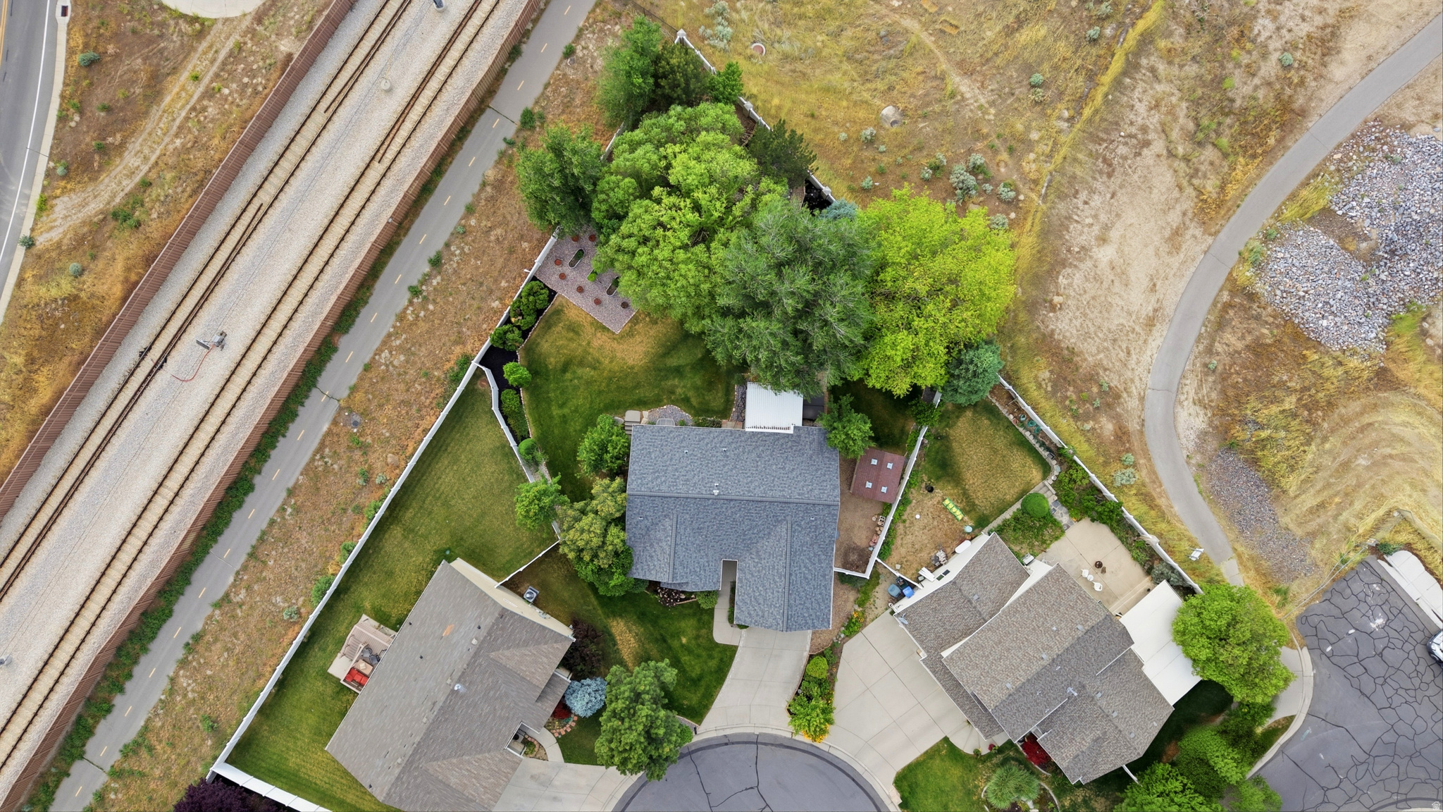 main property photo 55