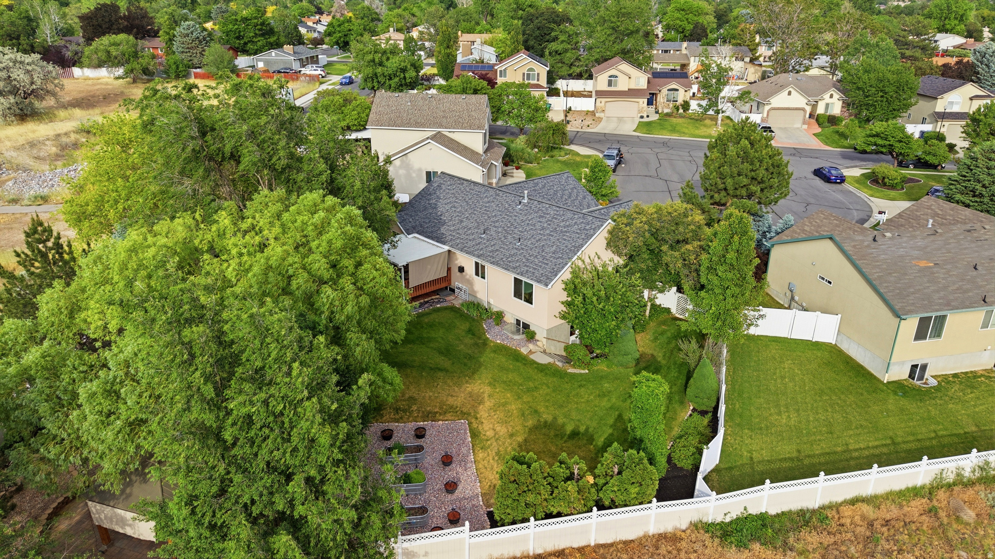 main property photo 58