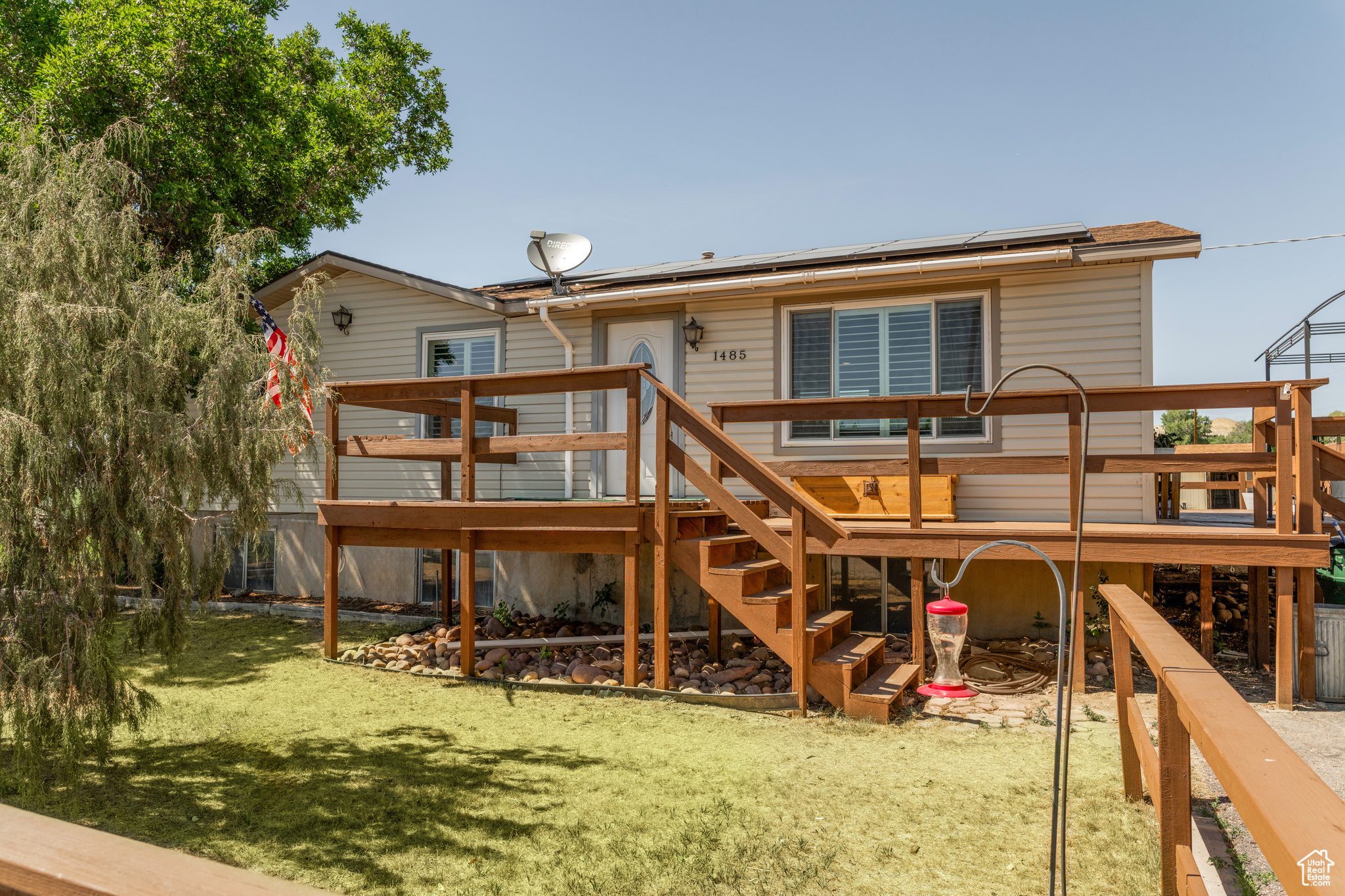 main property photo 28