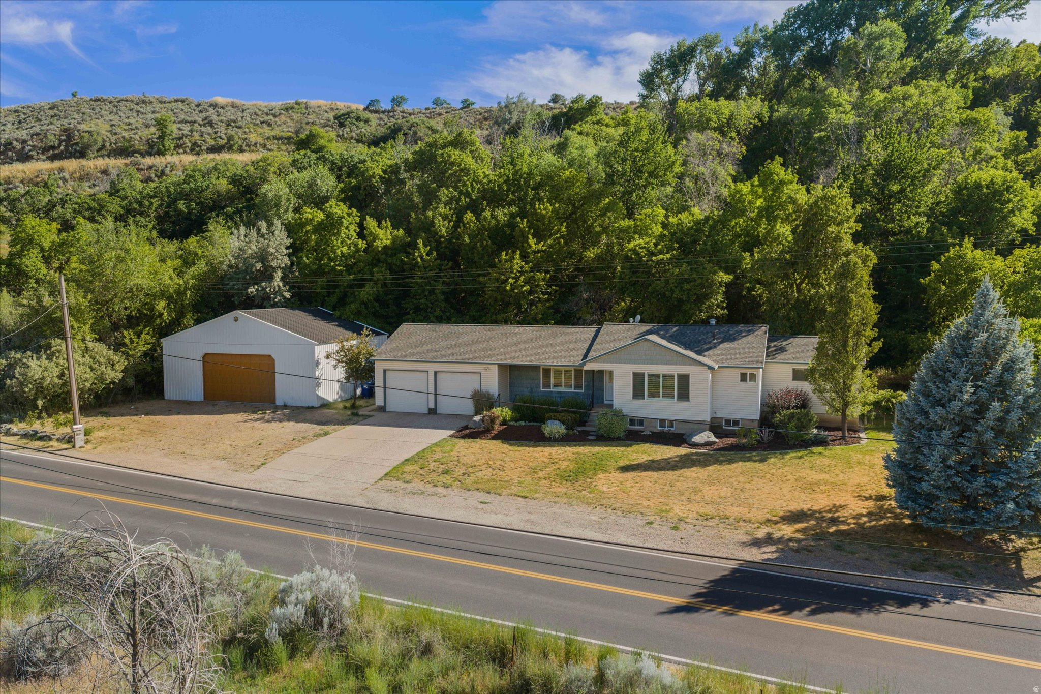 main property photo 72