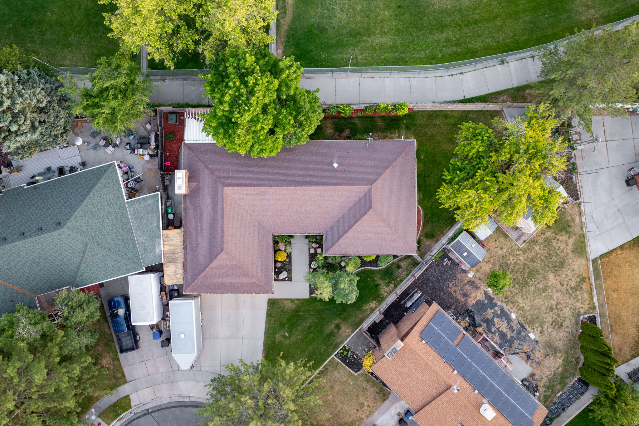 main property photo 59