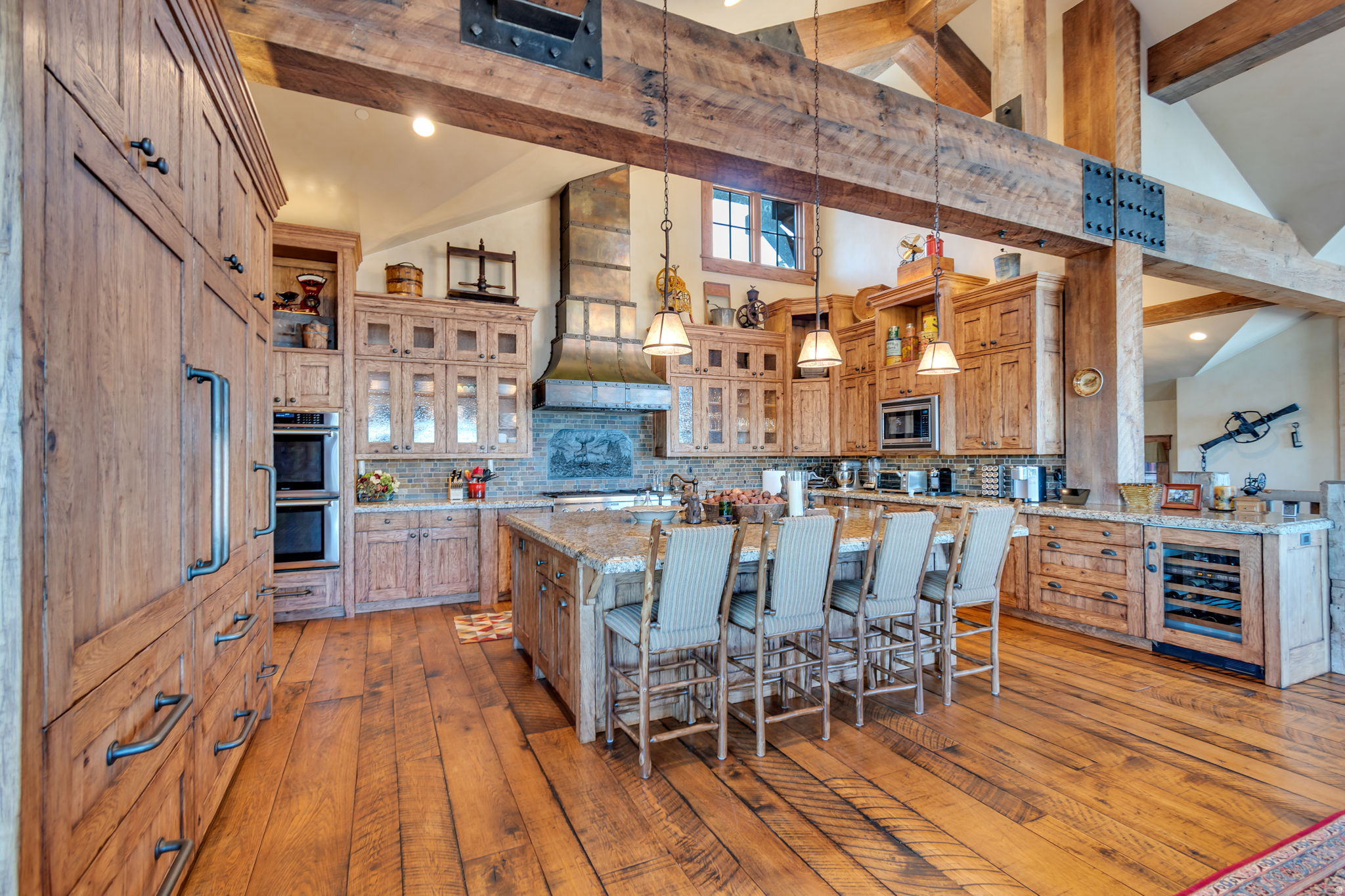 main property photo 5