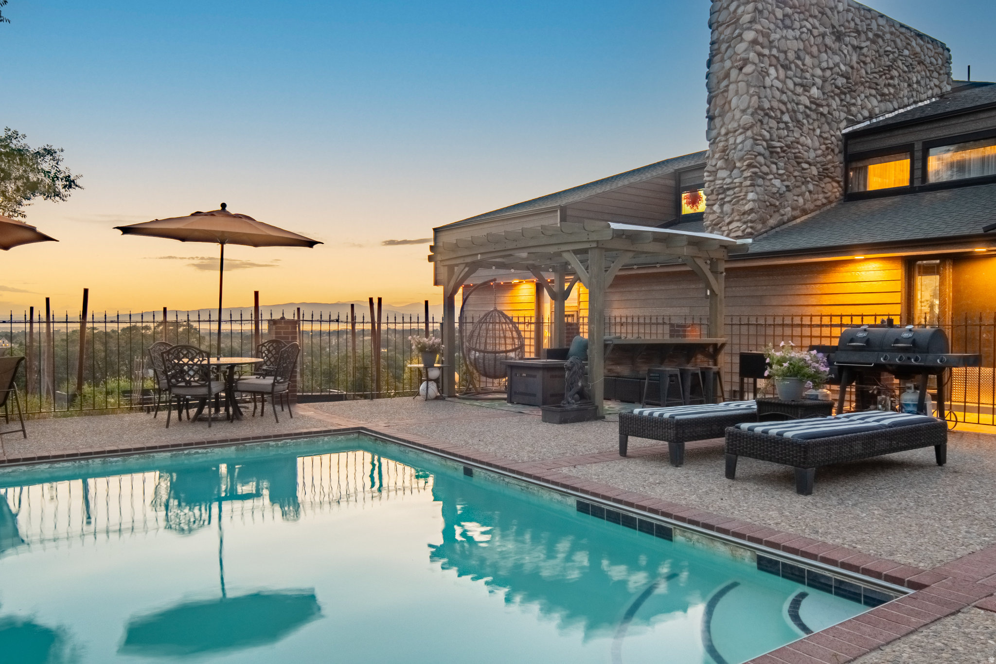 main property photo 102