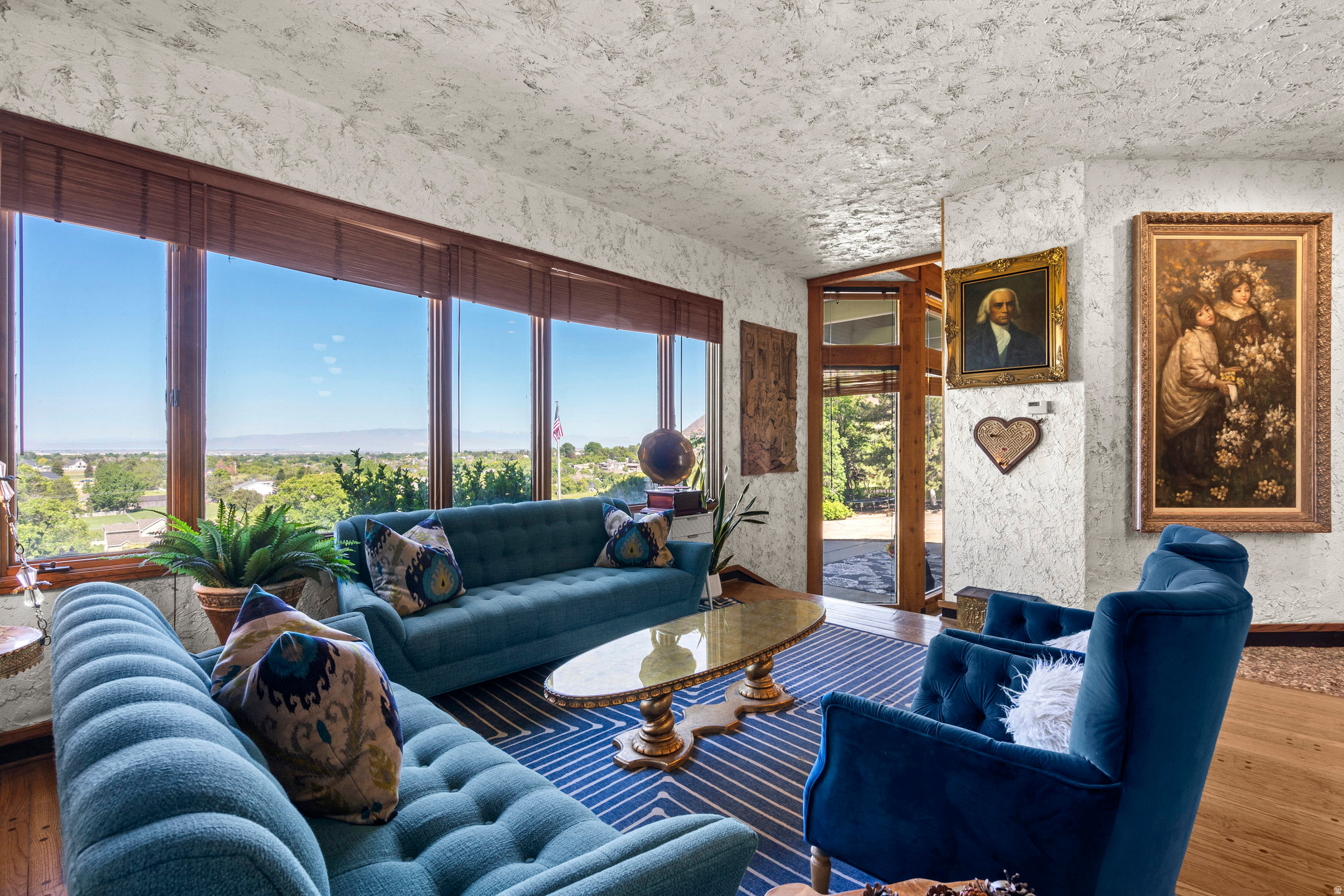 main property photo 22