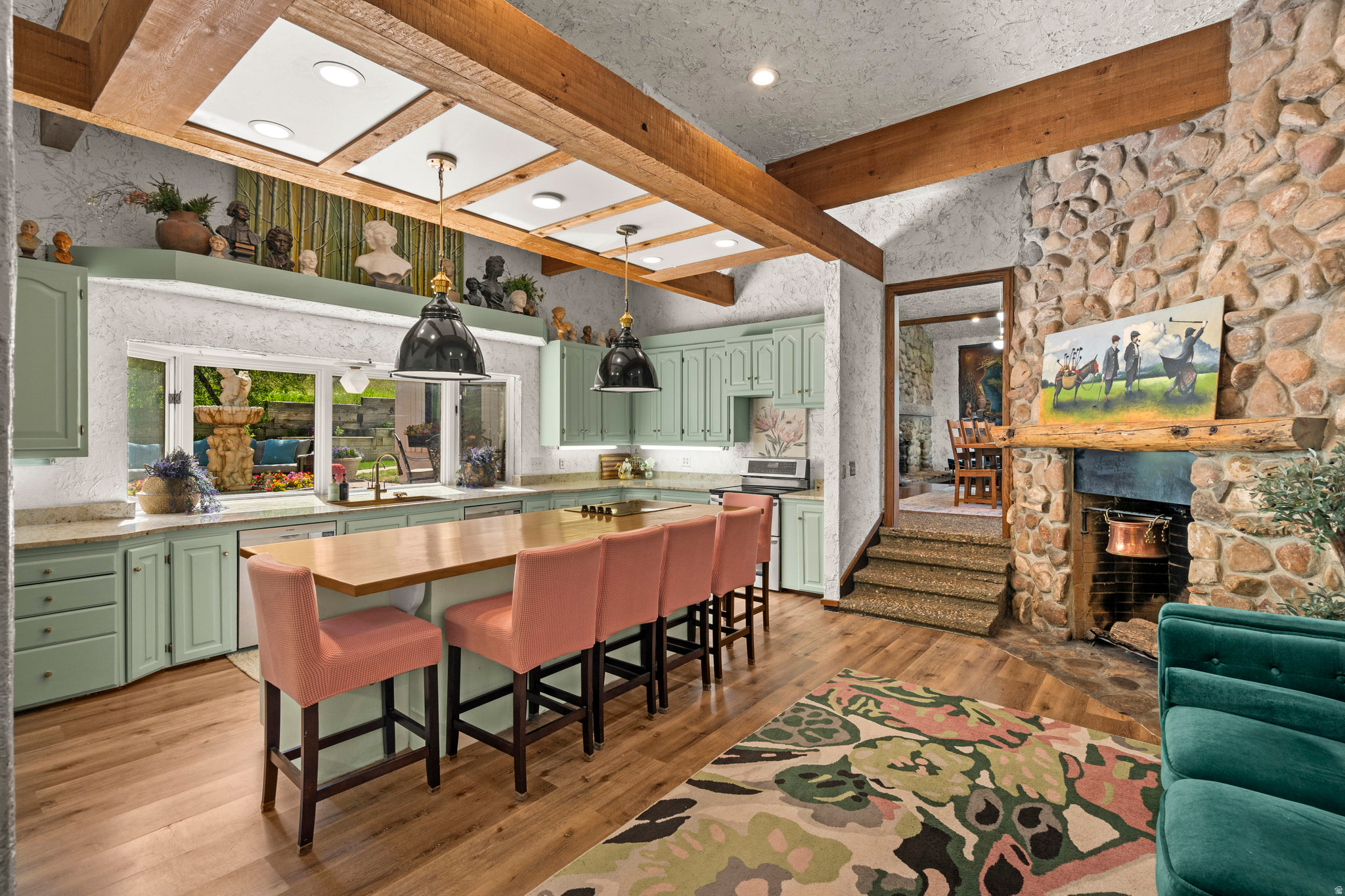 main property photo 34