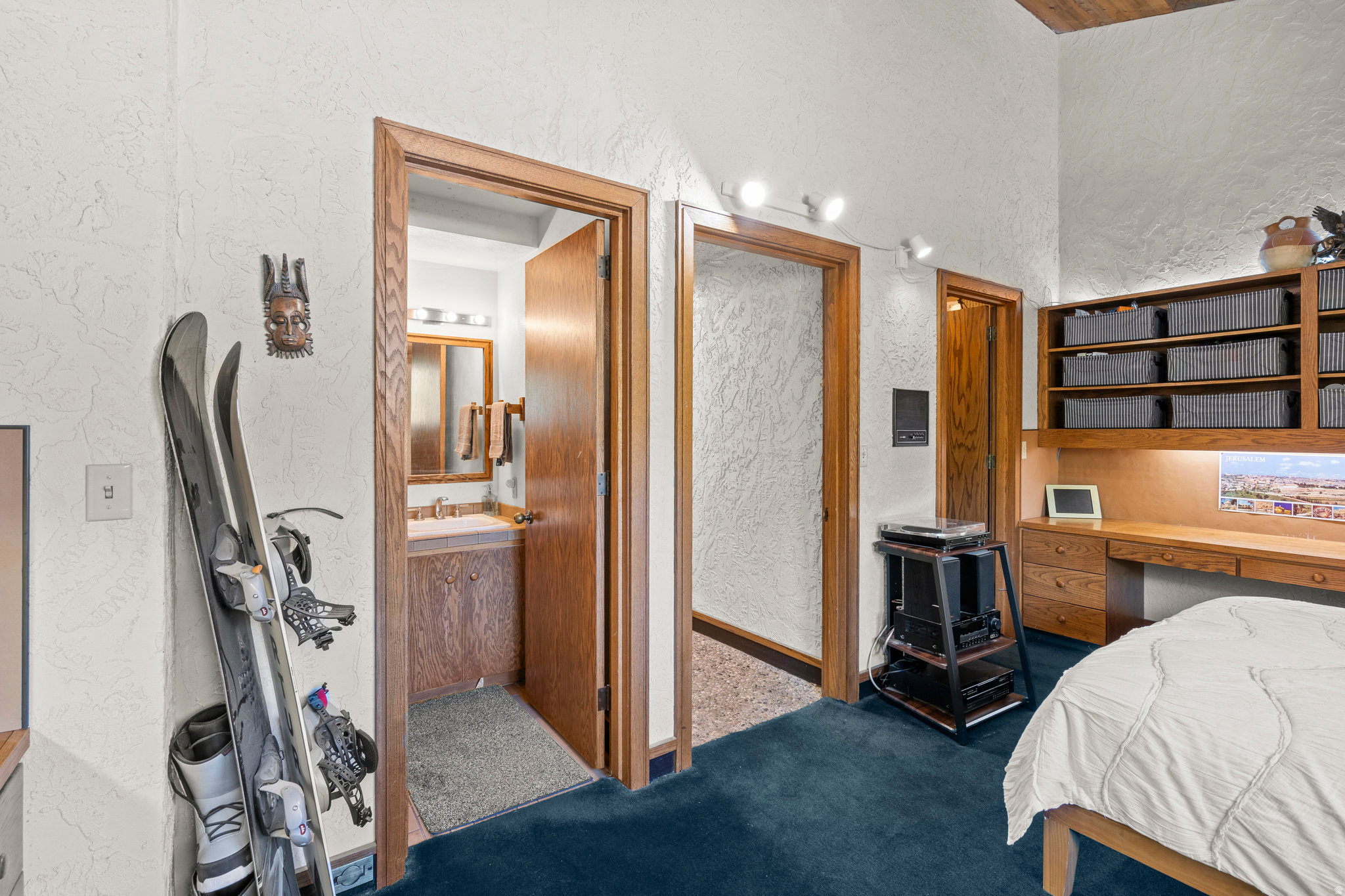 main property photo 69