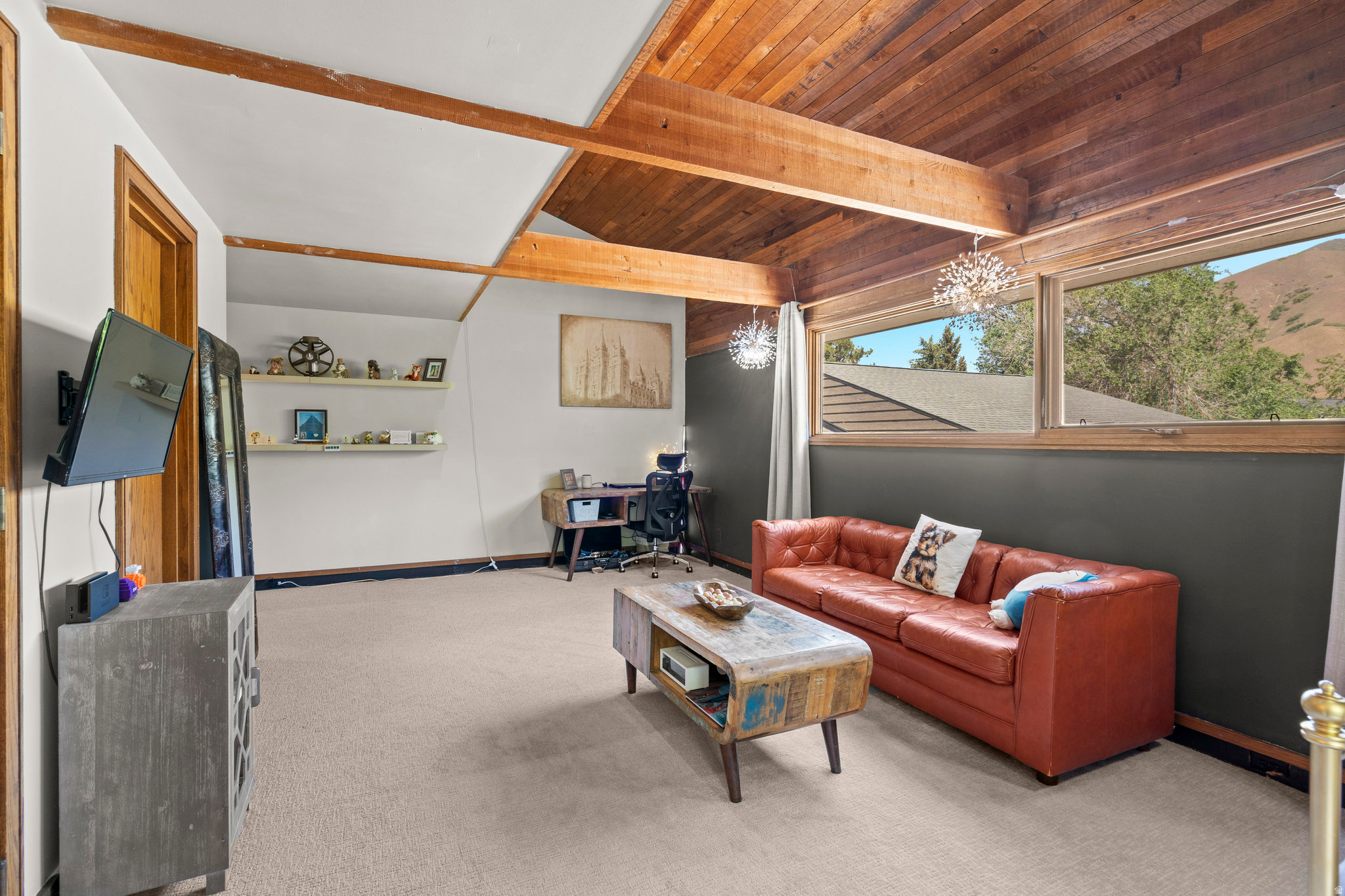 main property photo 75