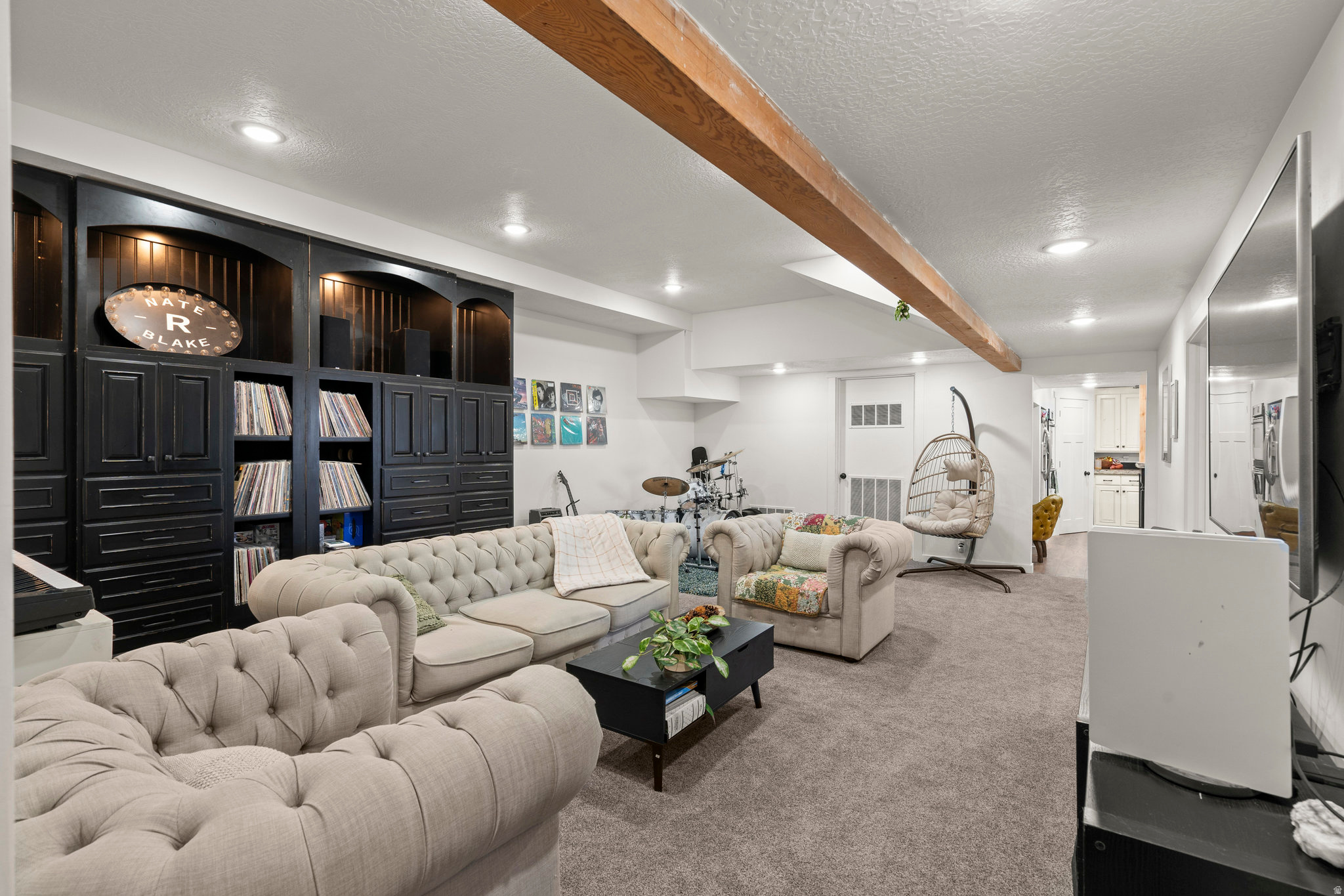 main property photo 82
