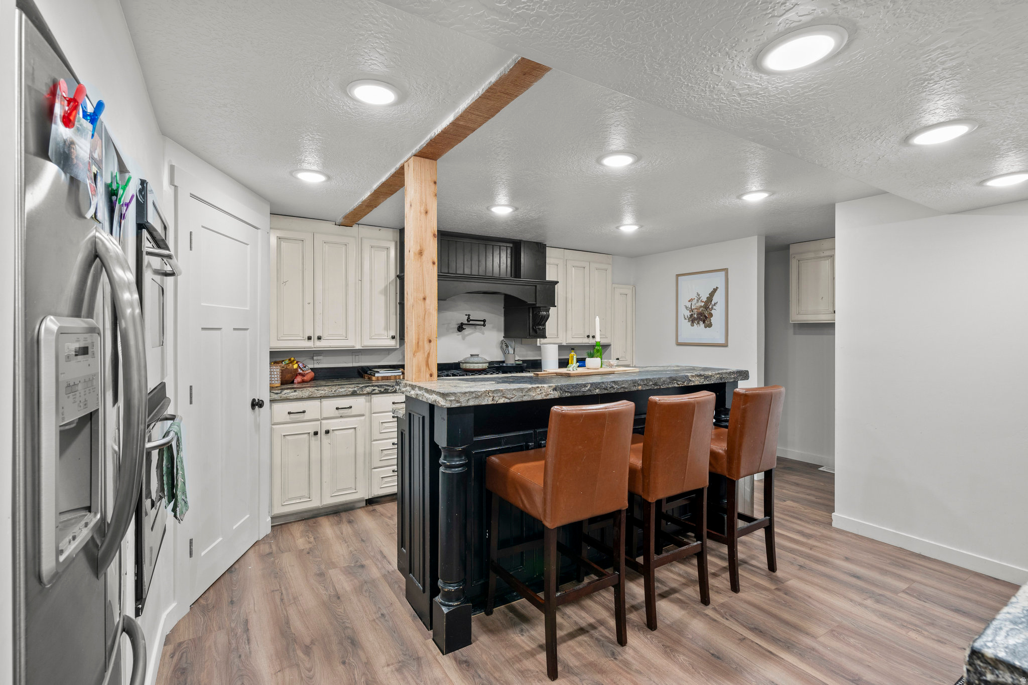 main property photo 87