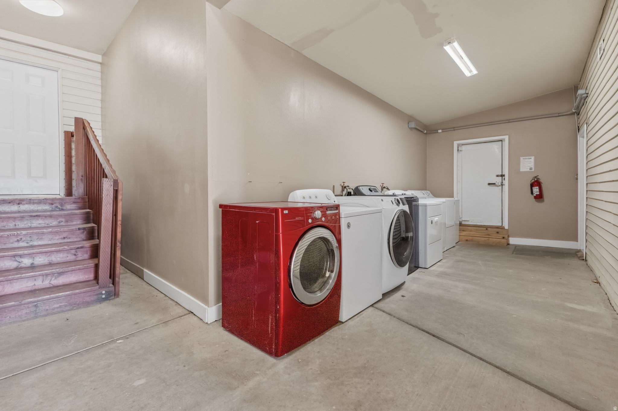 main property photo 60