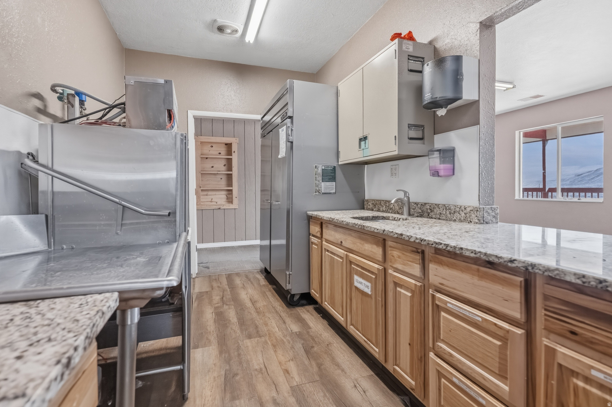 main property photo 74