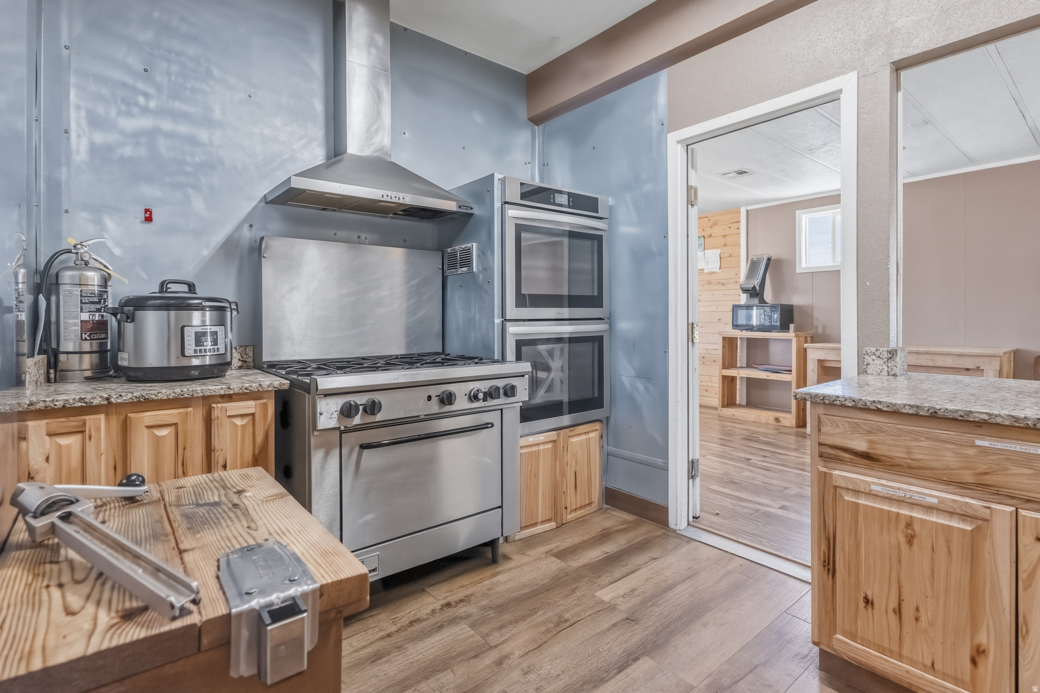 main property photo 76