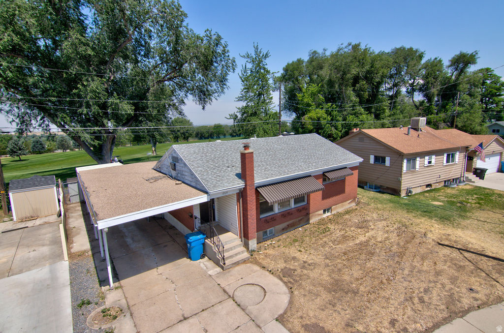 main property photo 45
